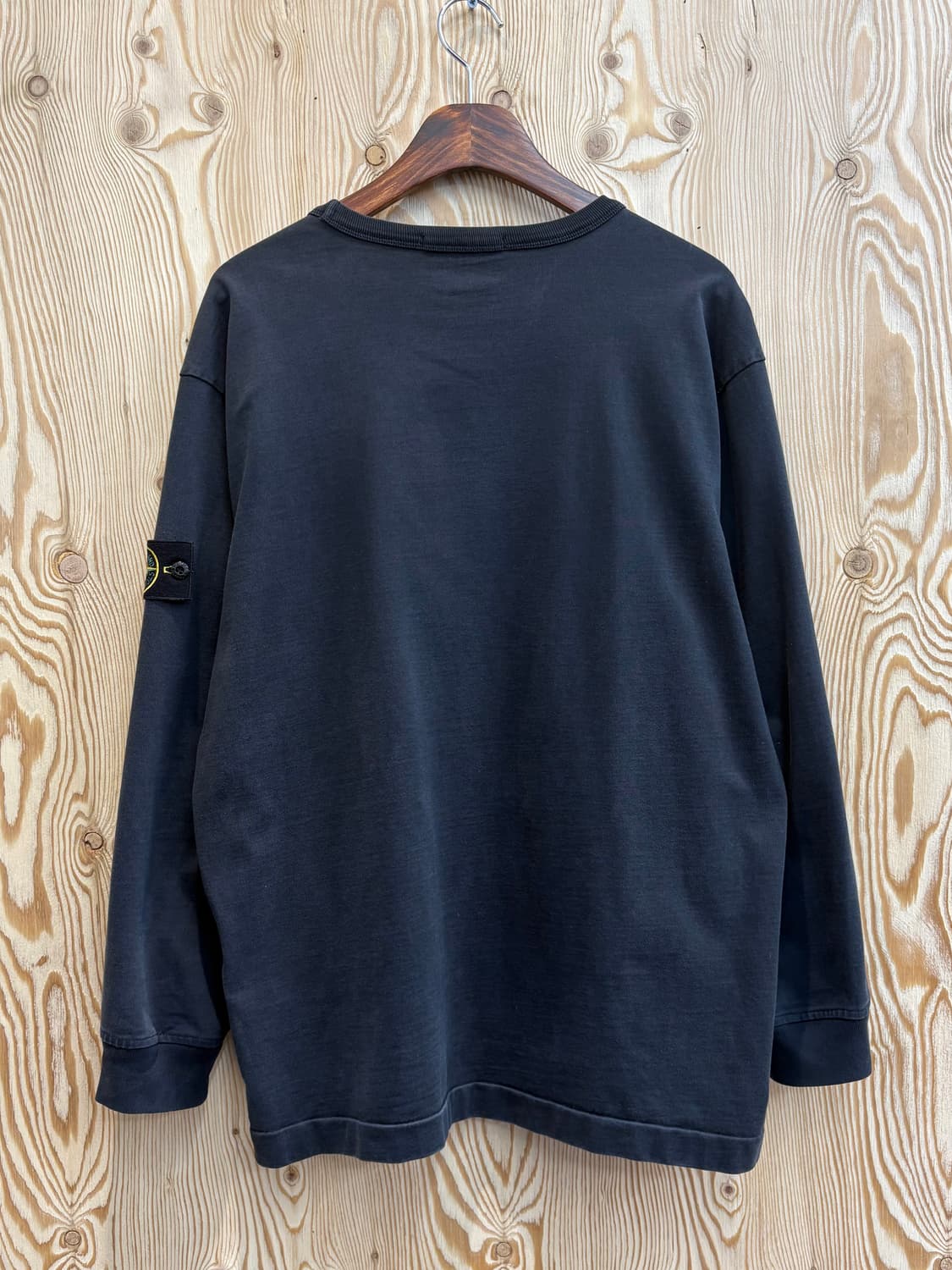 스톤아일랜드 와펜 패치 롱슬리브 상품이미지4