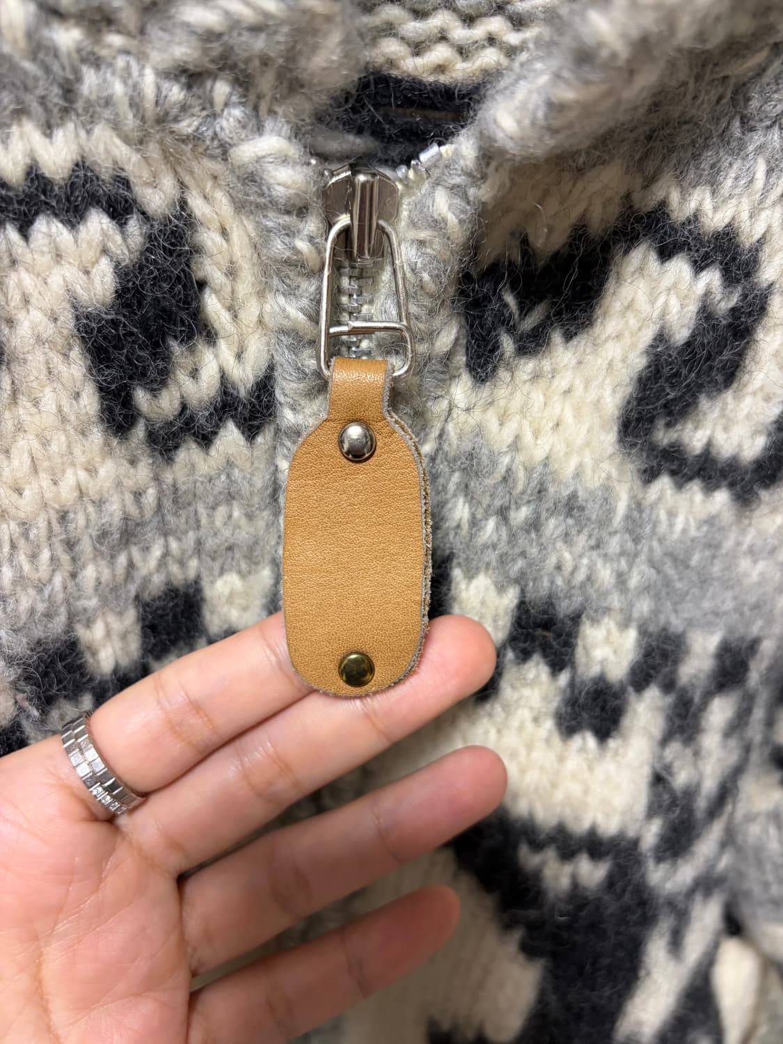 코위찬 사슴모티프/ 헤비울100% / 여성55-66 상품이미지3