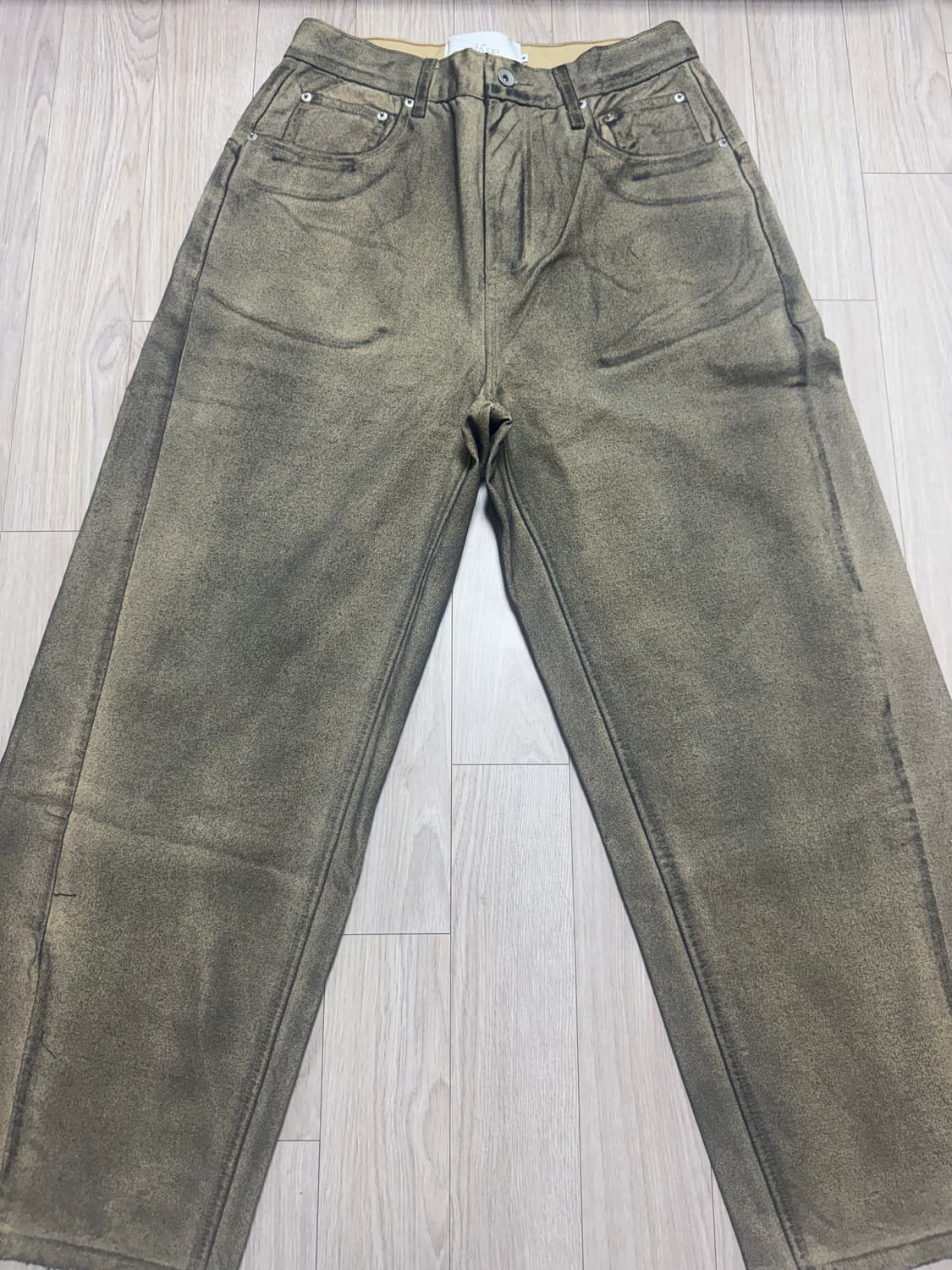 이예 와이드 코팅 데님팬츠(베이지M) 상품이미지3