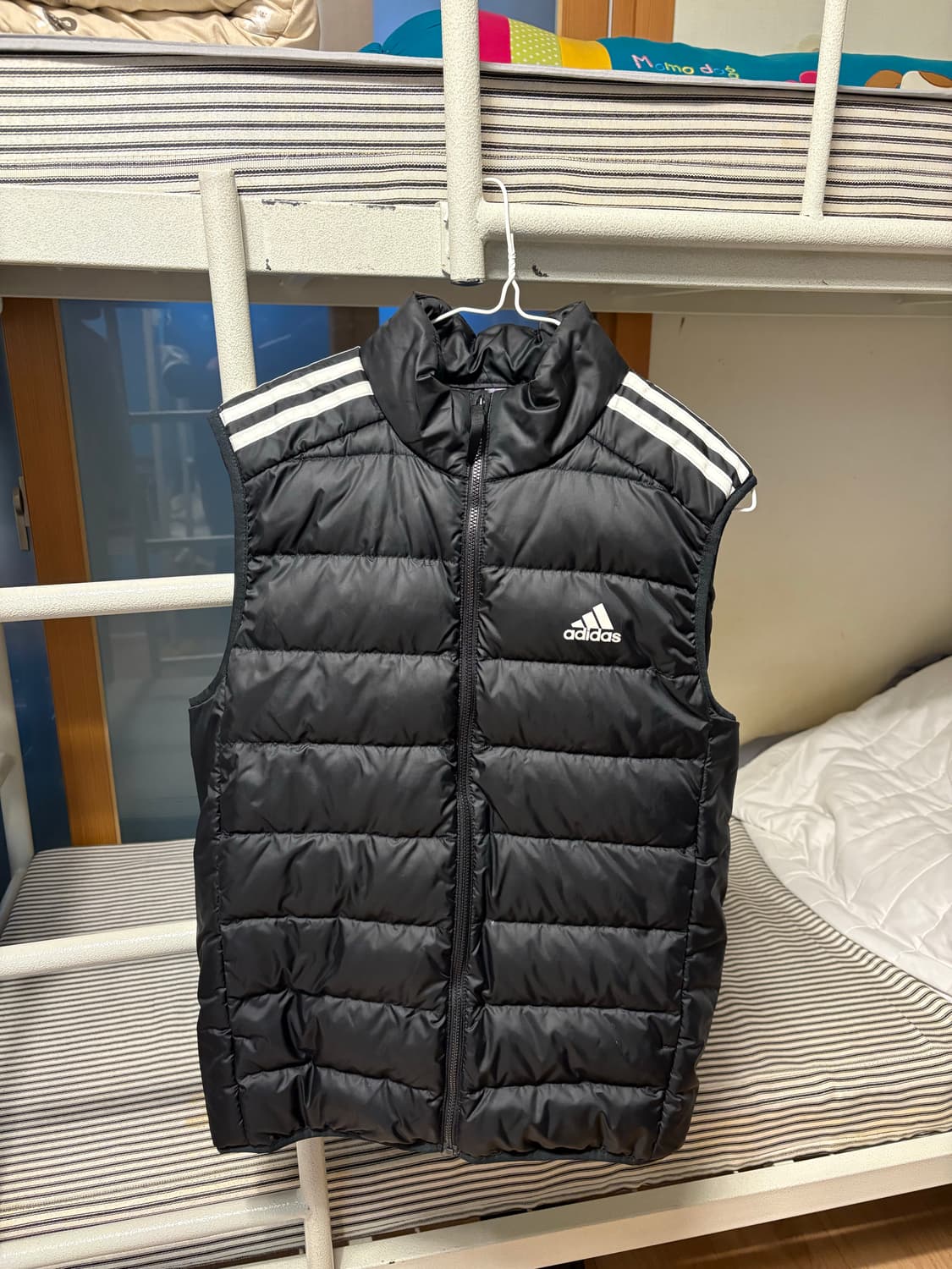 아디다스 조끼패딩 상품이미지1