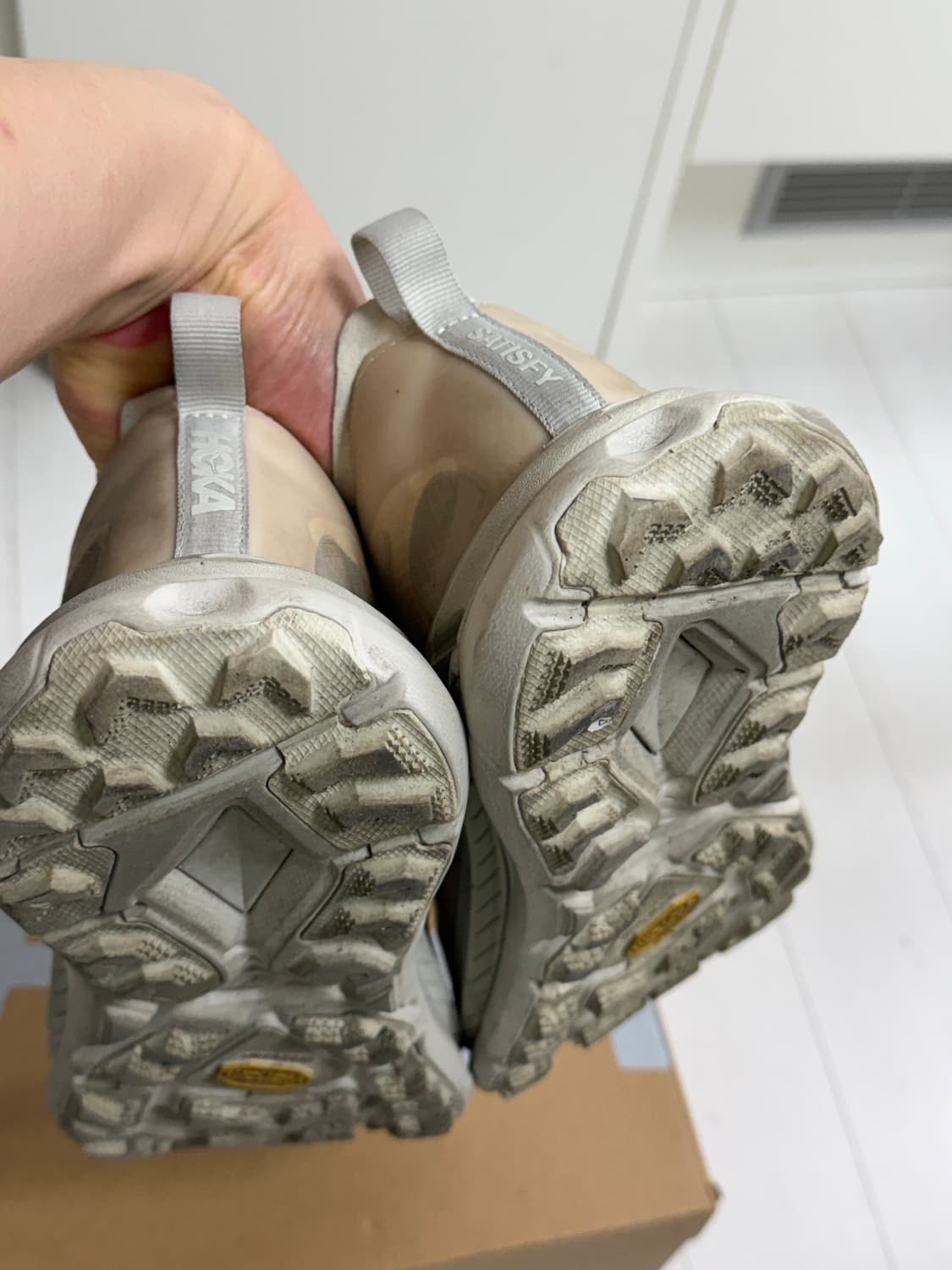 호카 X 세티스파이 280 사이즈  사진찍고 절대 안신습니다 비싸게 주고 상품이미지2