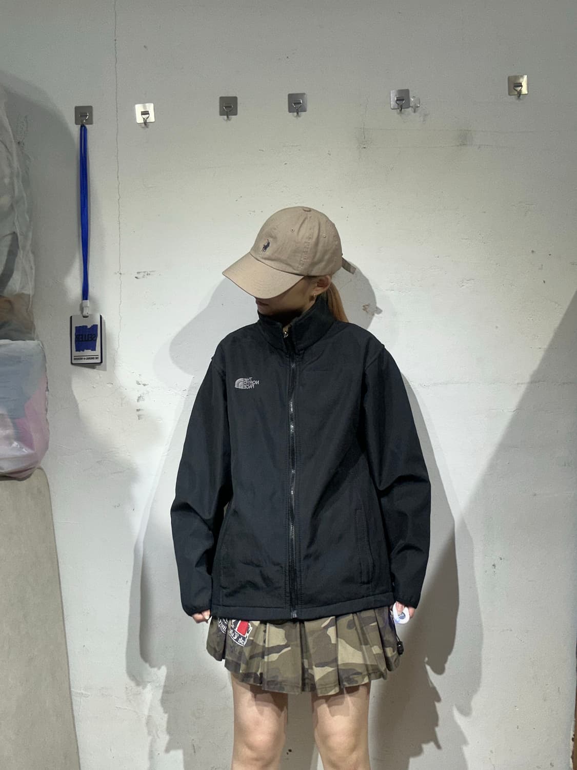 노스페이스 블랙 로고 오버핏 바람막이 트랙 자켓 M 상품이미지2