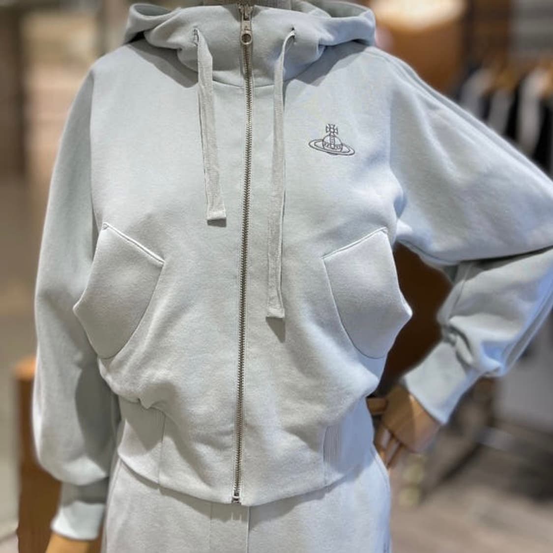 비비안웨스트우드 저지 후드집업 VOSUOW1130 65 상품이미지2