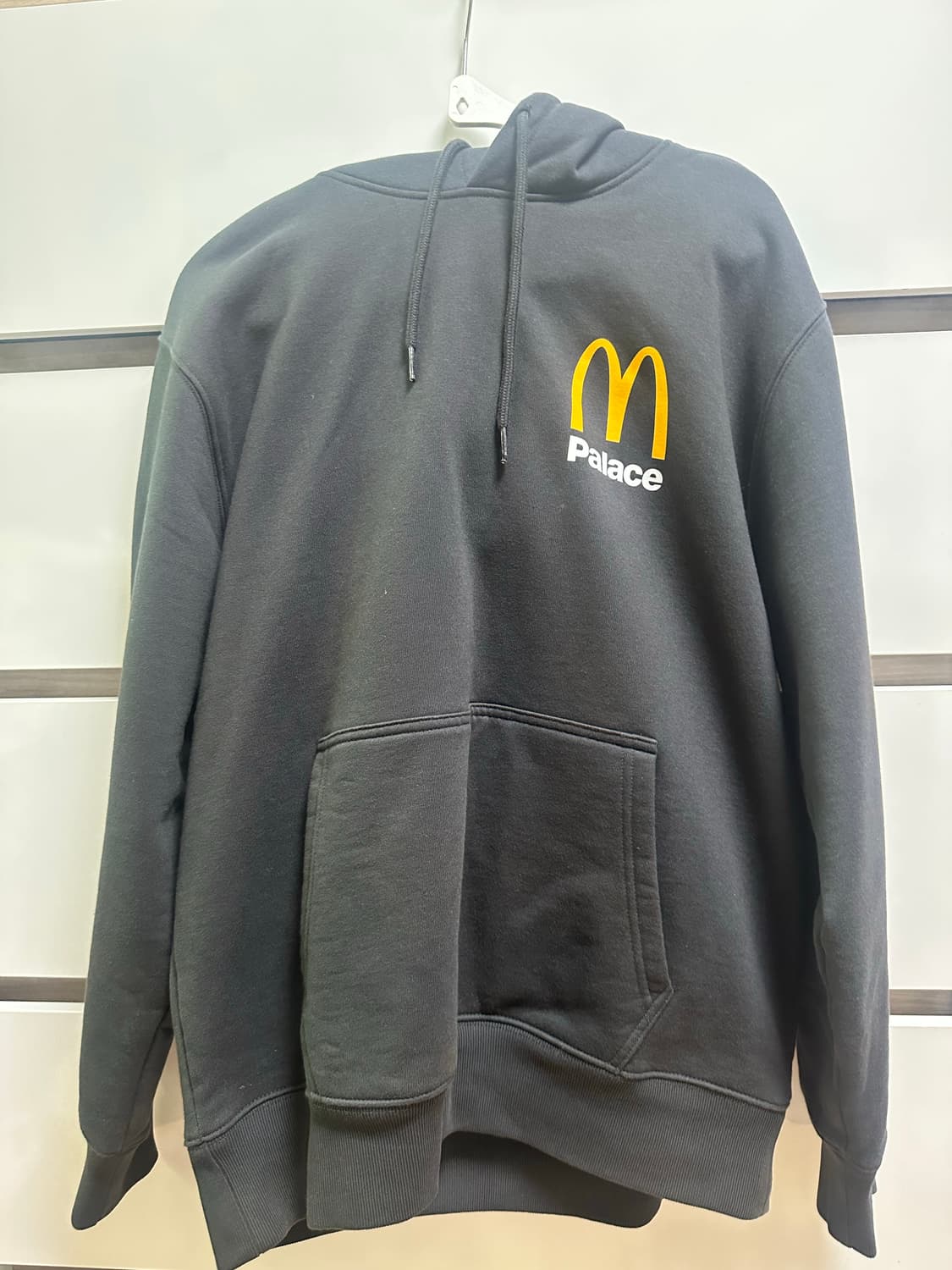 팔라스x맥도날드 후드티 M(하자X) 상품이미지2