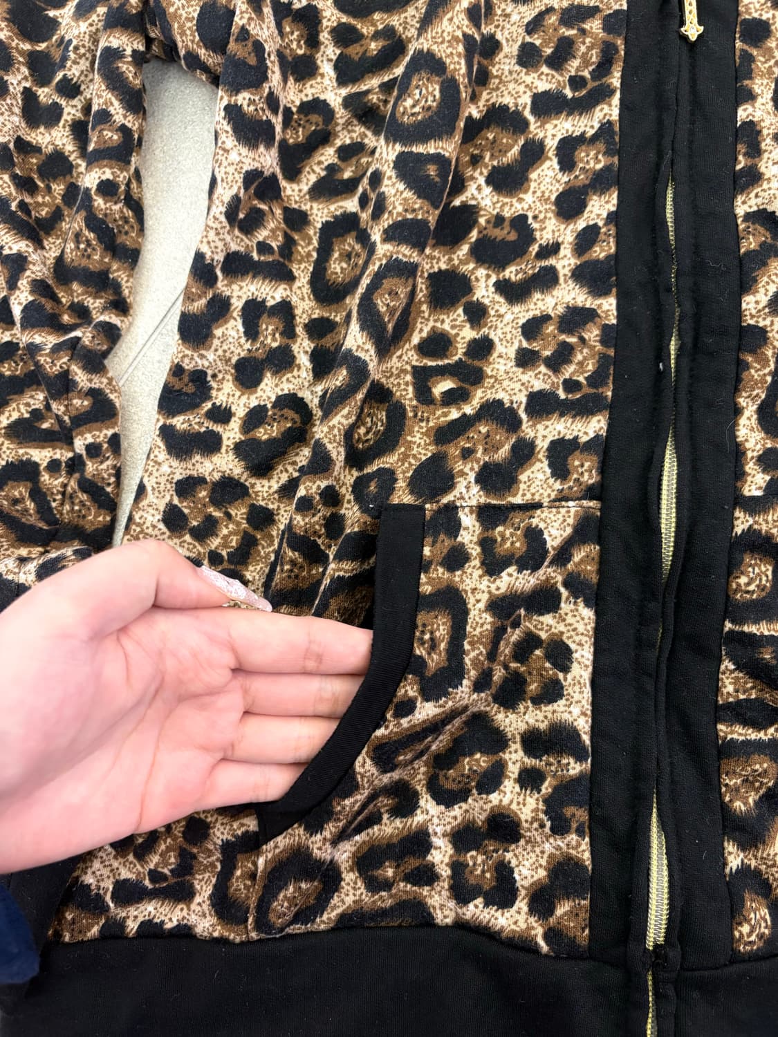 레오파드 십자가 후드집업 상품이미지4