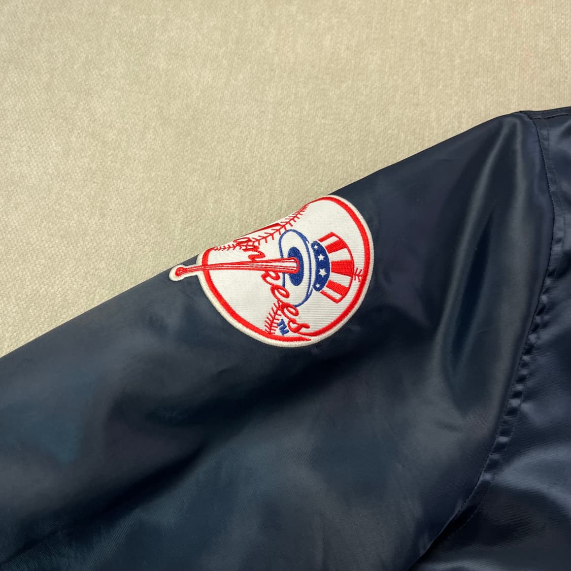100 90s 마제스틱 일본판 뉴욕 양키즈 스타디움 바시티 자켓  상품이미지4