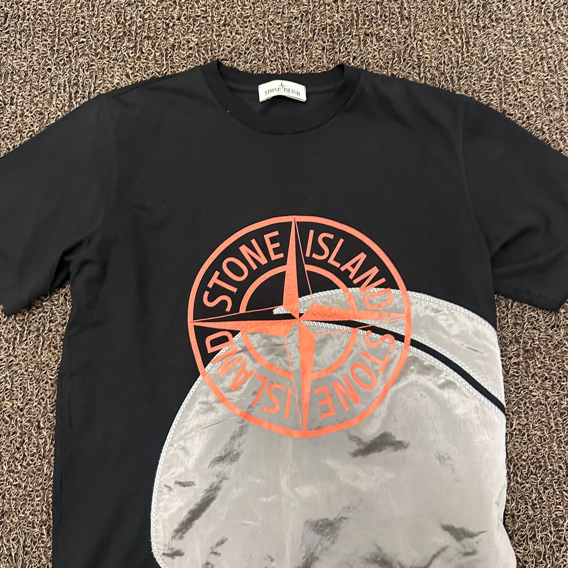 스톤아일랜드 여성 반팔티셔츠 블랙 상품이미지2