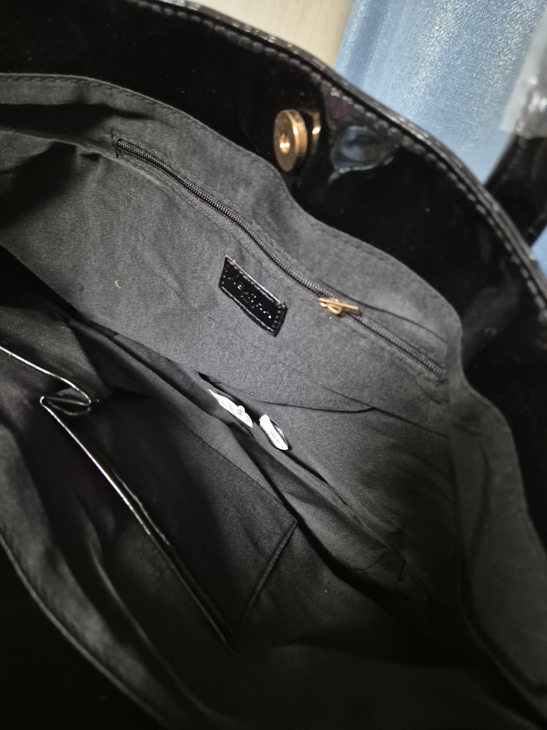 아가타(AGATHA)퀼팅 애나멜 토트 쇼퍼백 상품이미지3