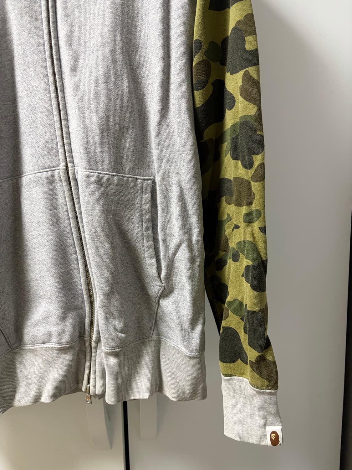 베이프 그레이 반카모 후드집업 상품이미지2