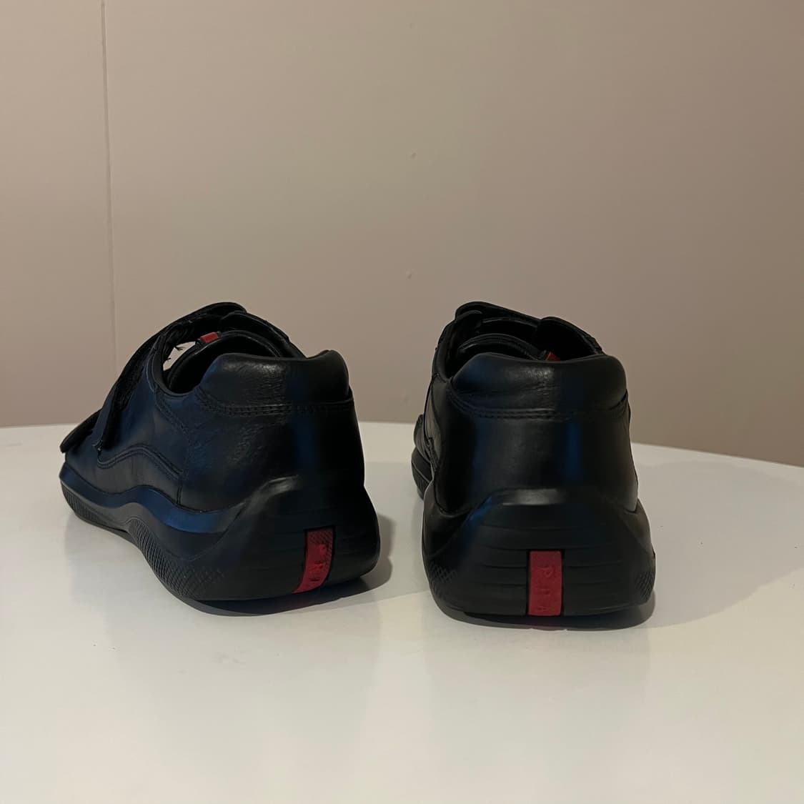 프라다 벨크로 스니커즈 상품이미지3