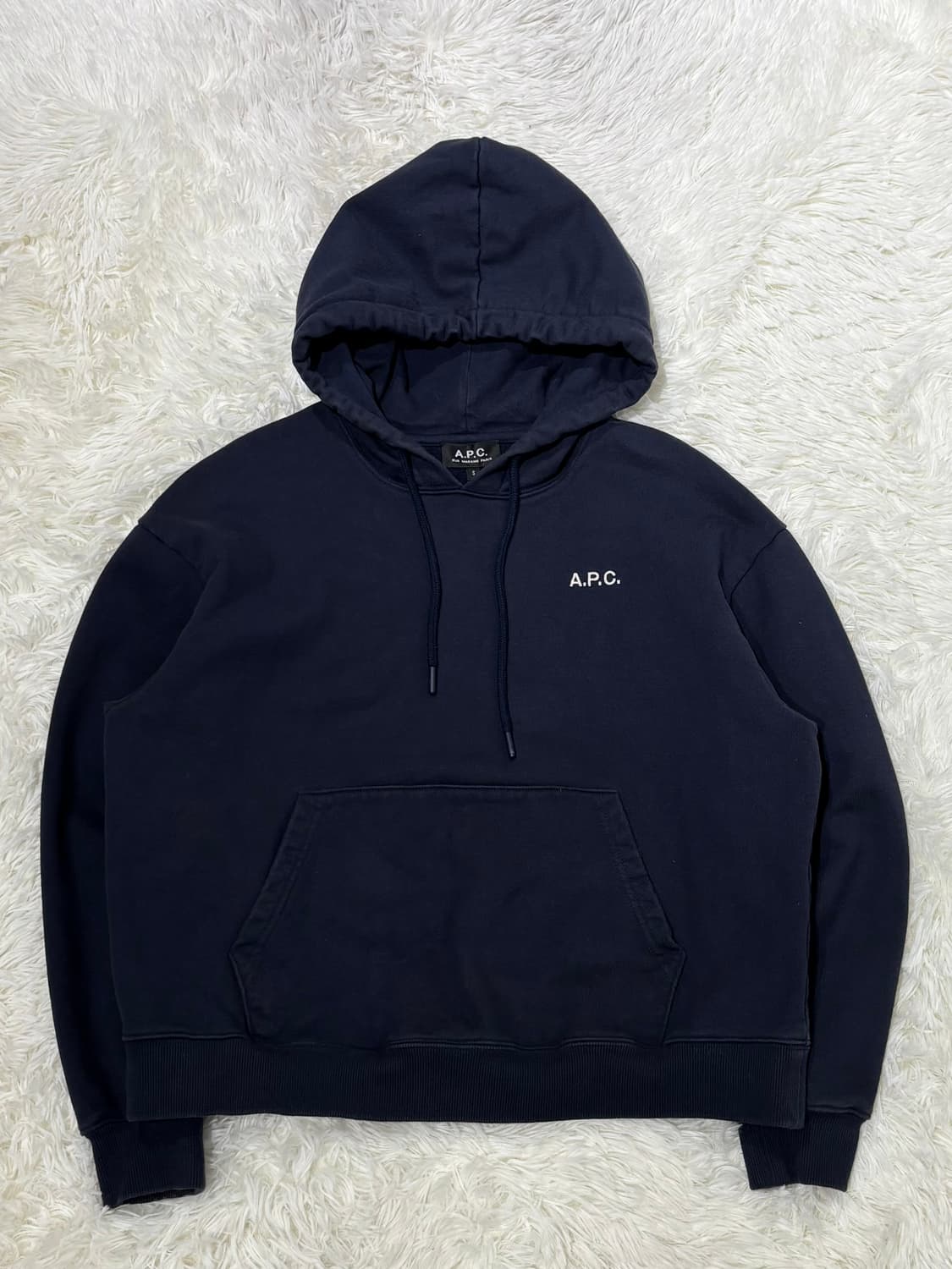 아페쎄 네이비 스몰로고 후드 상품이미지3