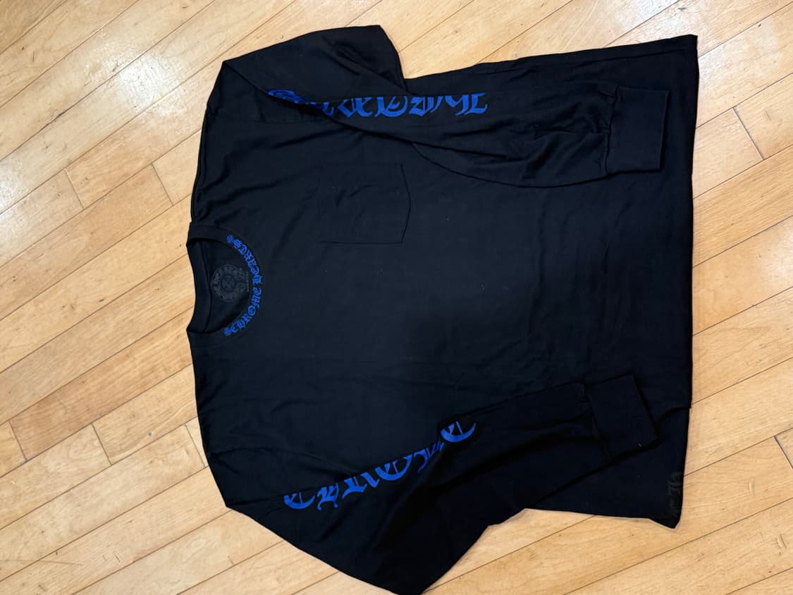 [XL] 크롬하츠 넥 로고 포켓 크루넥 긴팔 티셔츠 블루 상품이미지2