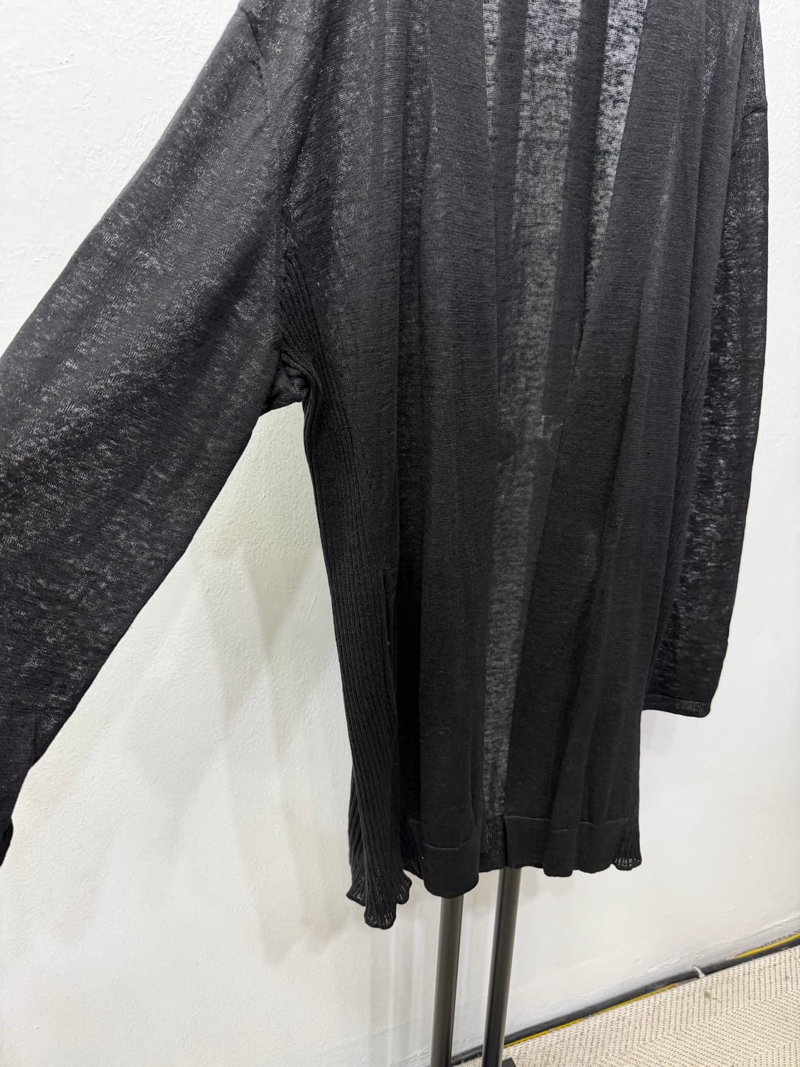 매장판정품) 아크네스튜디오 여성 블랙 가디건 M 상품이미지4