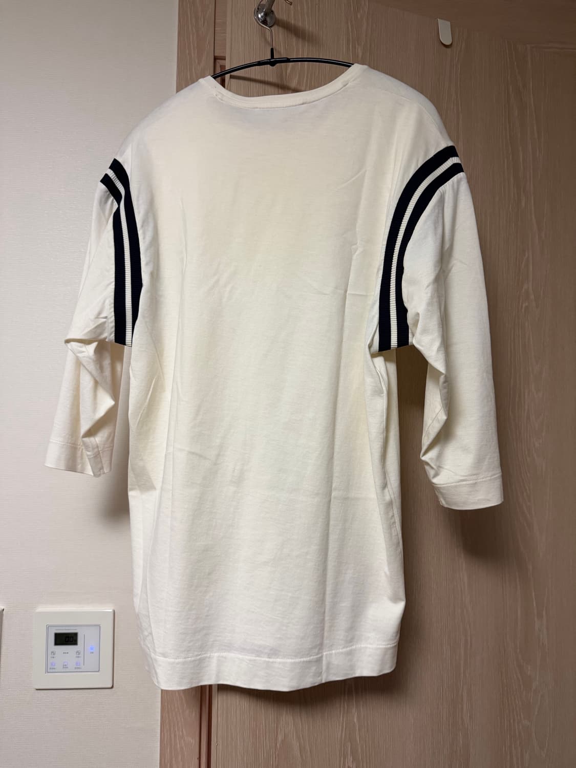 아크네스튜디오 티셔츠 상품이미지7