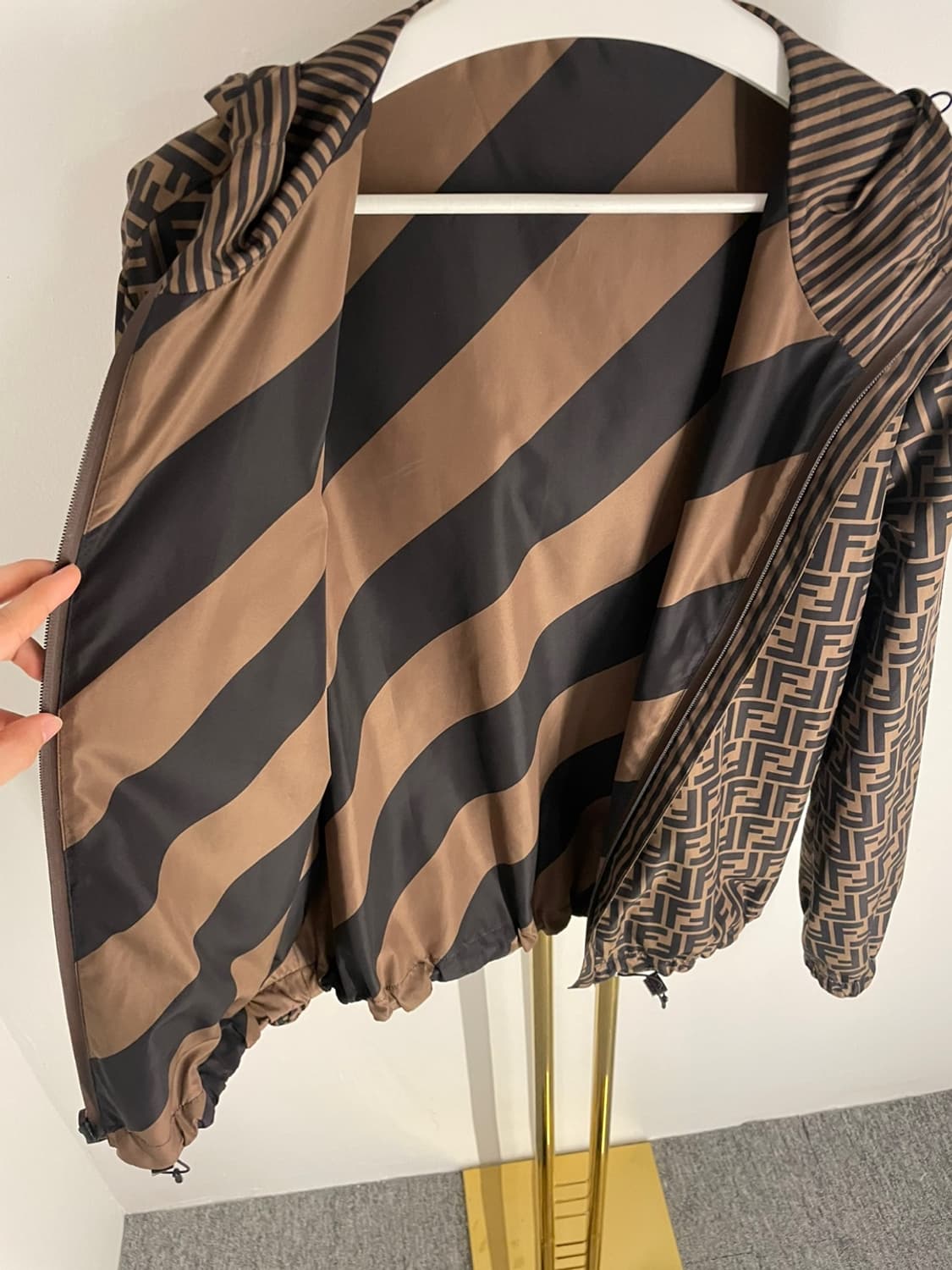 (48) 펜디 리버시블 윈드 브레이커 바람막이 상품이미지2