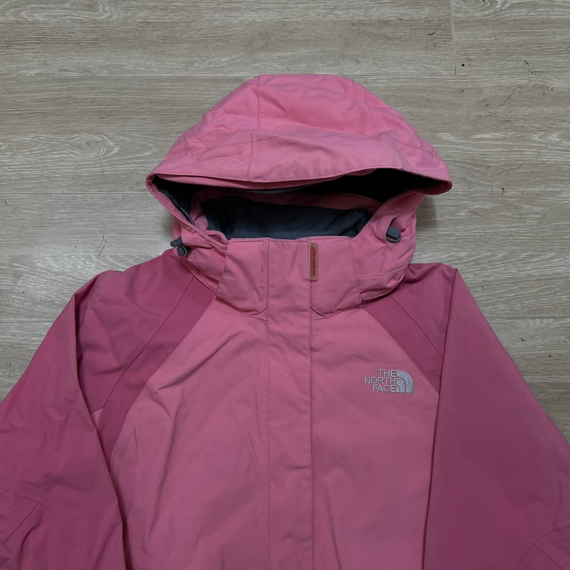 노스페이스 하이벤트 여성 스키복 보드복 후드 스키점퍼 [핑크] S/90 상품이미지2