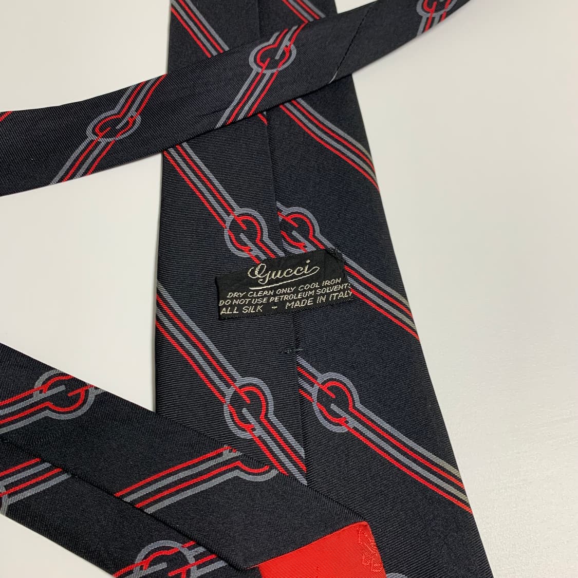구찌(GUCCI) GG모노그램 블랙 스트라이프 빈티지넥타이 명품 A등급 상품이미지7