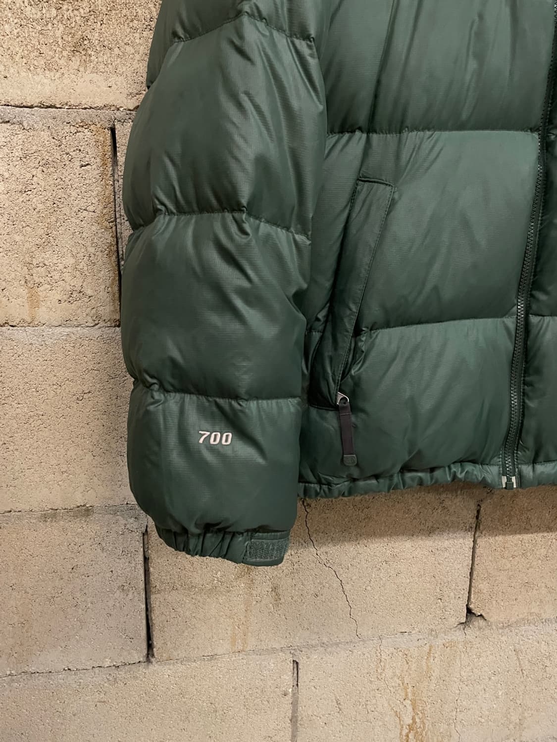 노스페이스 눕시 700 패딩  상품이미지2