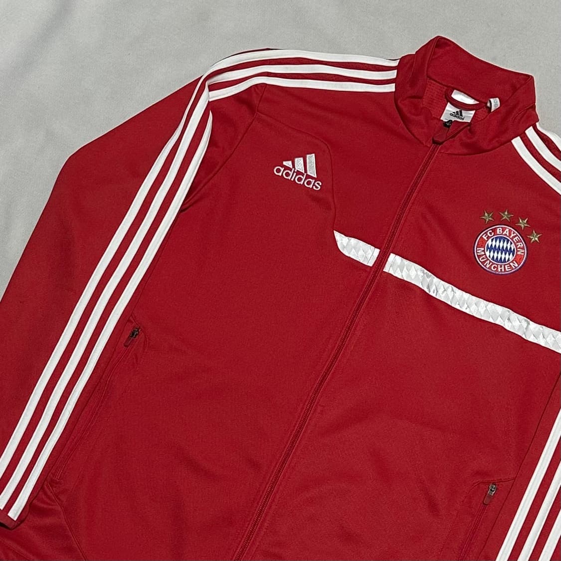 100 아디다스 바이에른뮌헨 레드 트랙탑 져지 상품이미지1