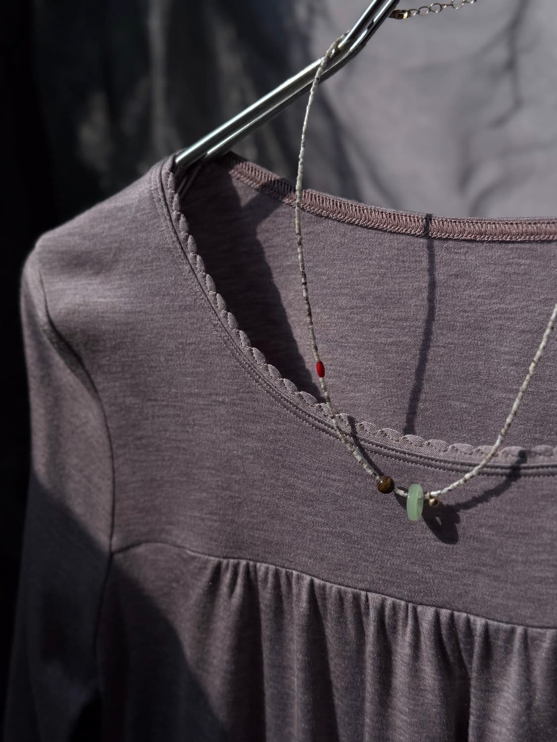 빈티지 라벤더 스티치 셔링 티셔츠 상품이미지3