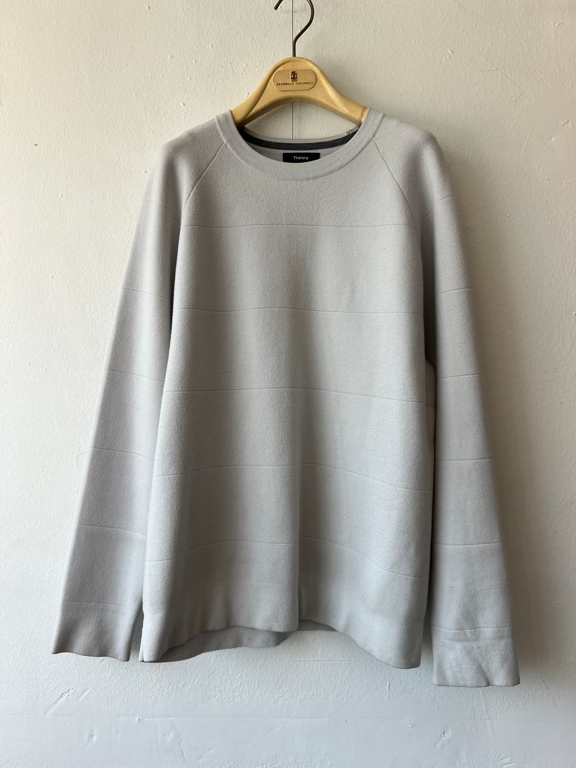 띠어리 남성 연그레이 니트티셔츠 라운드니트  상품이미지2