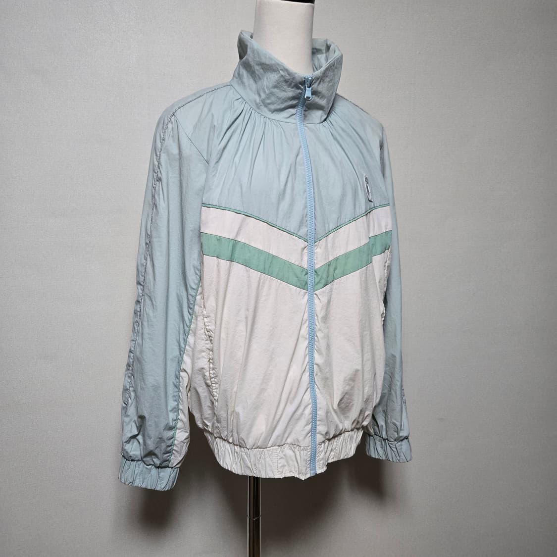 럭키슈에뜨 바람막이 자켓 / 여성 자켓/ 여자 바람막이 상품이미지7