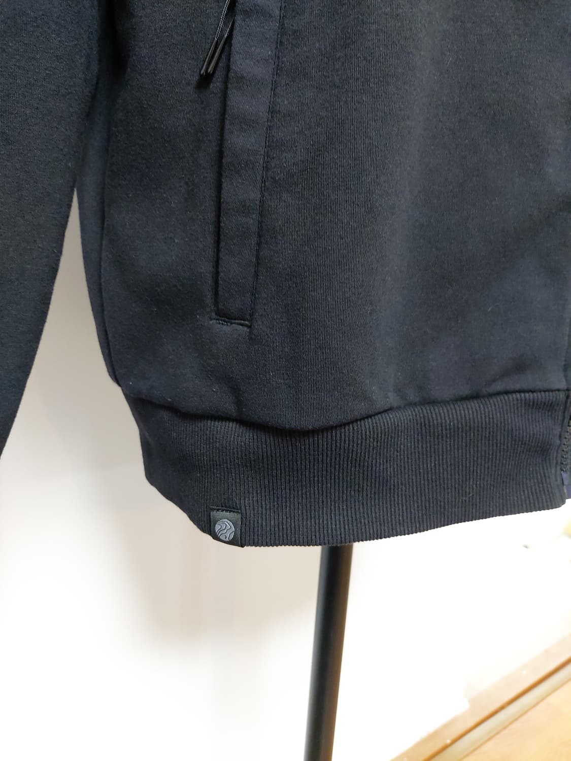 디스커버리 익스페디션 남성 후드 집업 자켓(100)

 상품이미지4