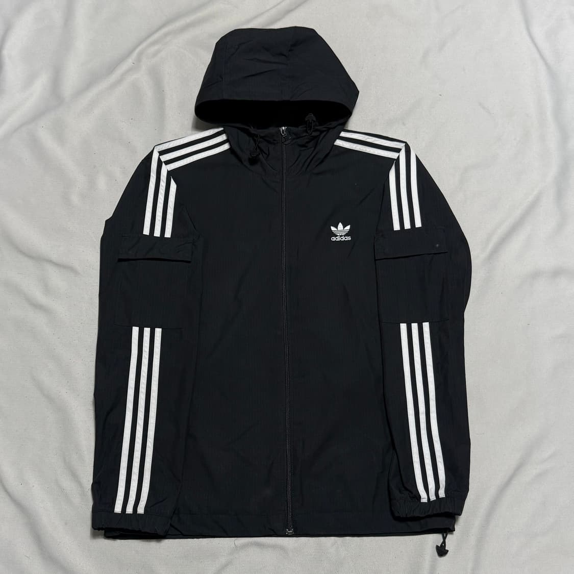 M 아디다스 윈드브레이커 후드 바람막이 상품이미지2
