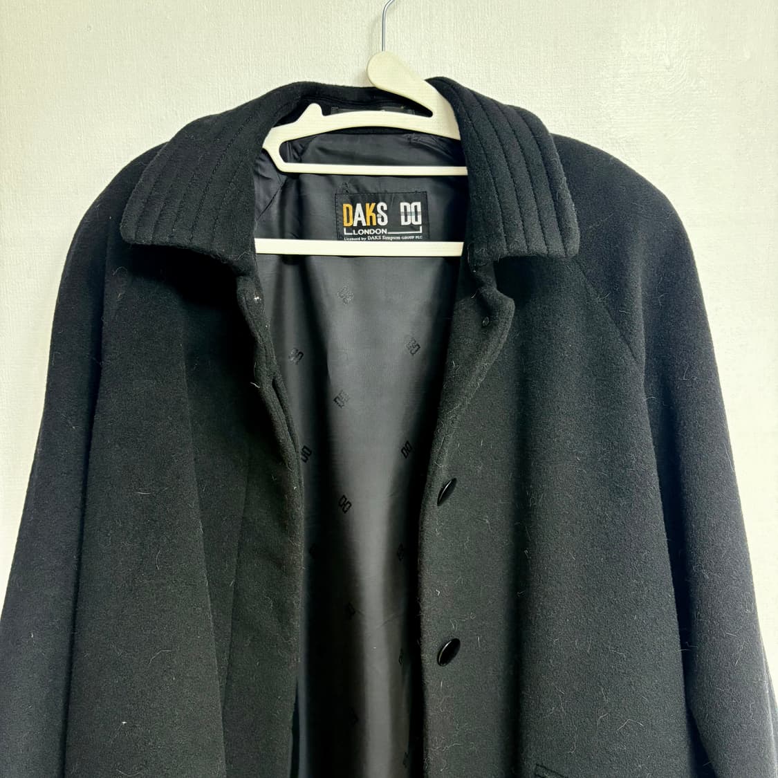닥스 울 블랙 코트 상품이미지4