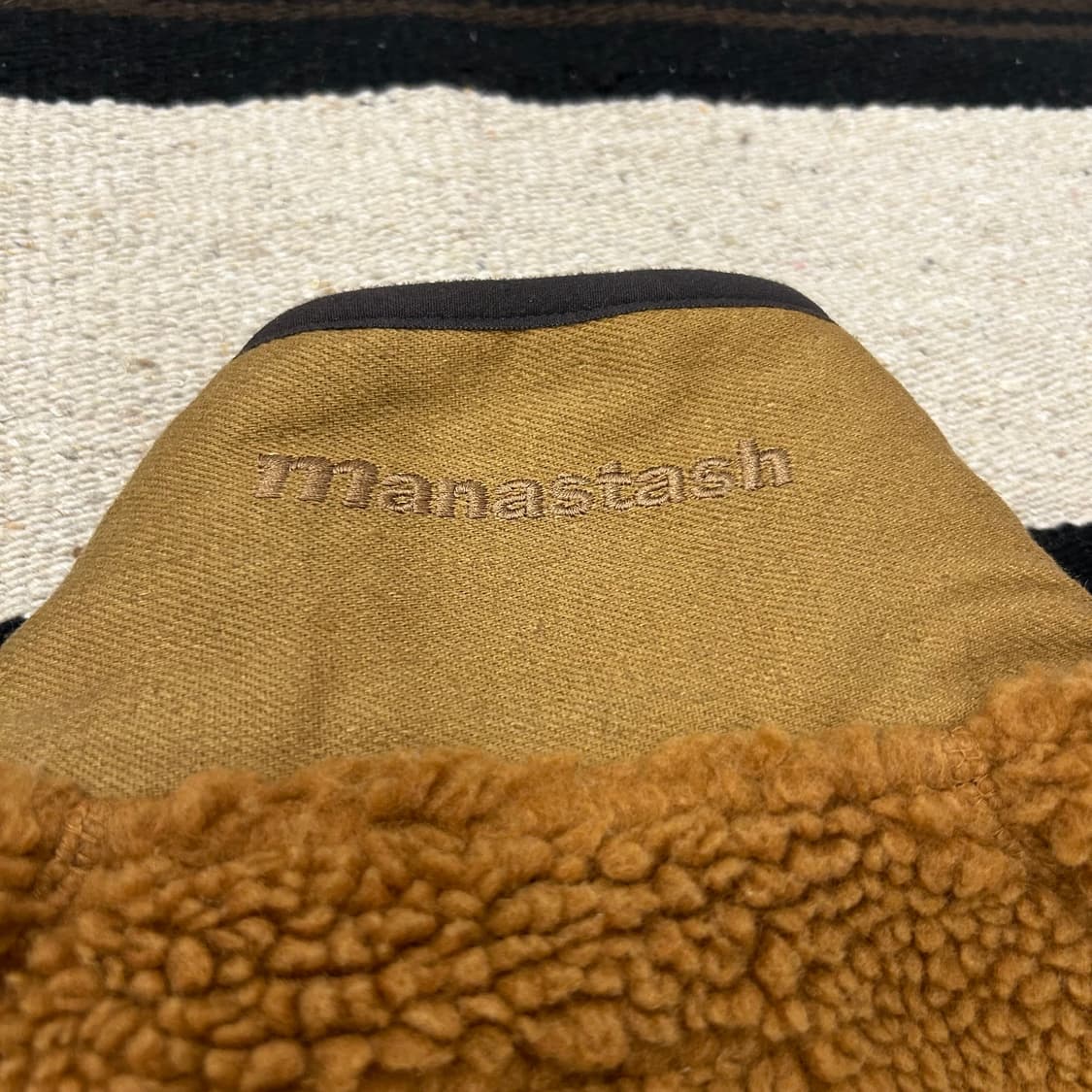 마나스타쉬 후리스 상품이미지3