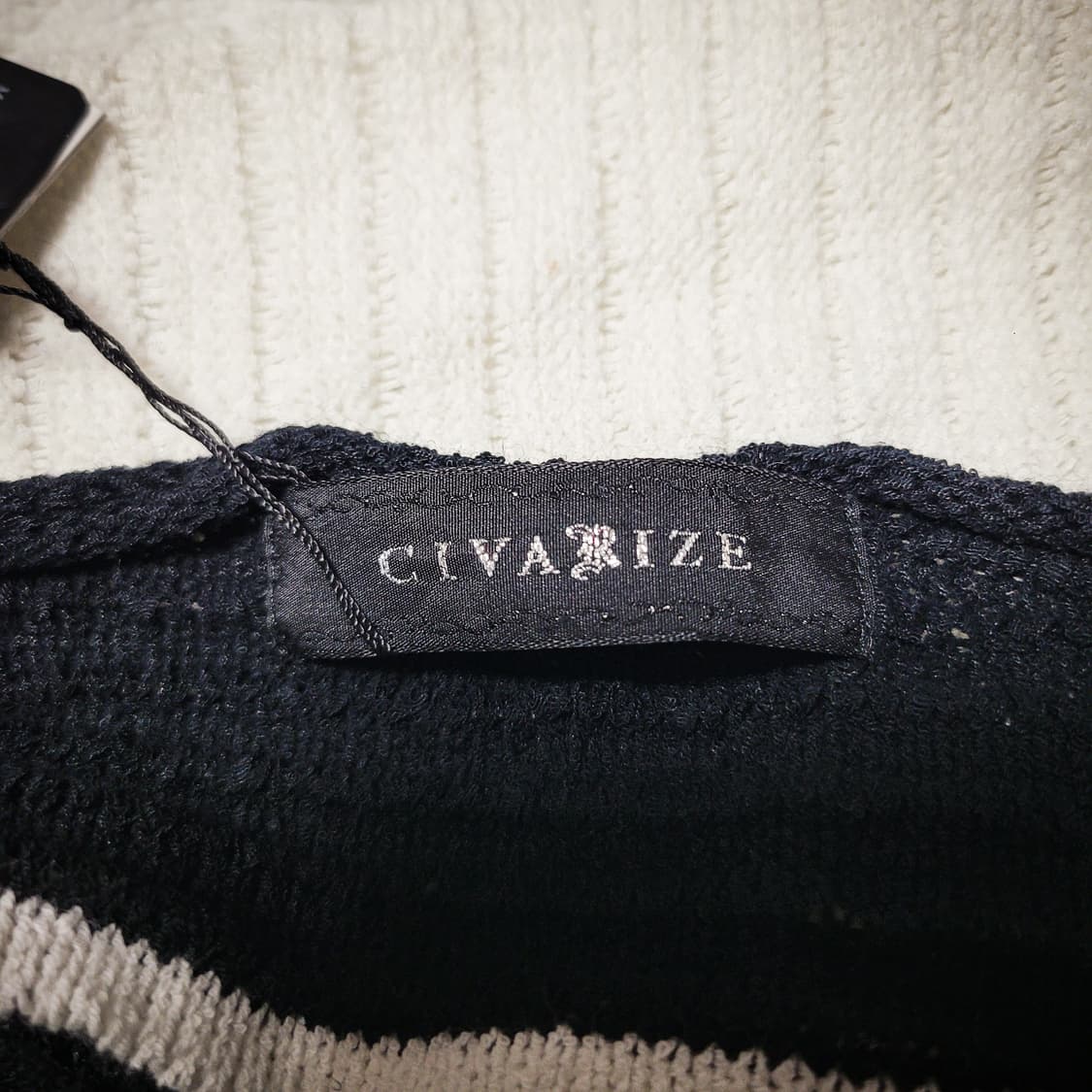 18ss Civarize “Ciel” Fringe Poncho Knit 상품이미지8