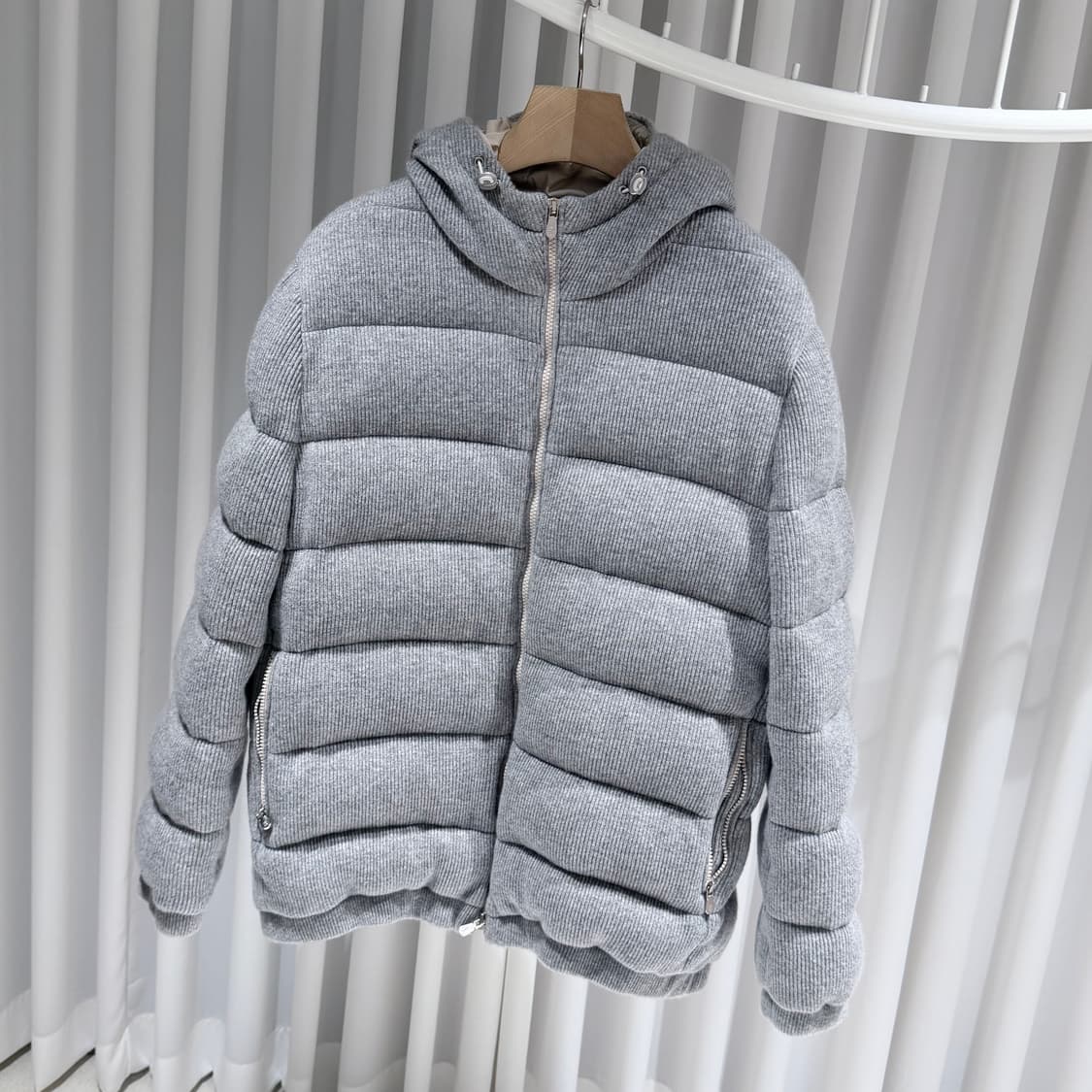 (A+/52) / 브루넬로 쿠치넬리 코듀로이 패딩 그레이 상품이미지2