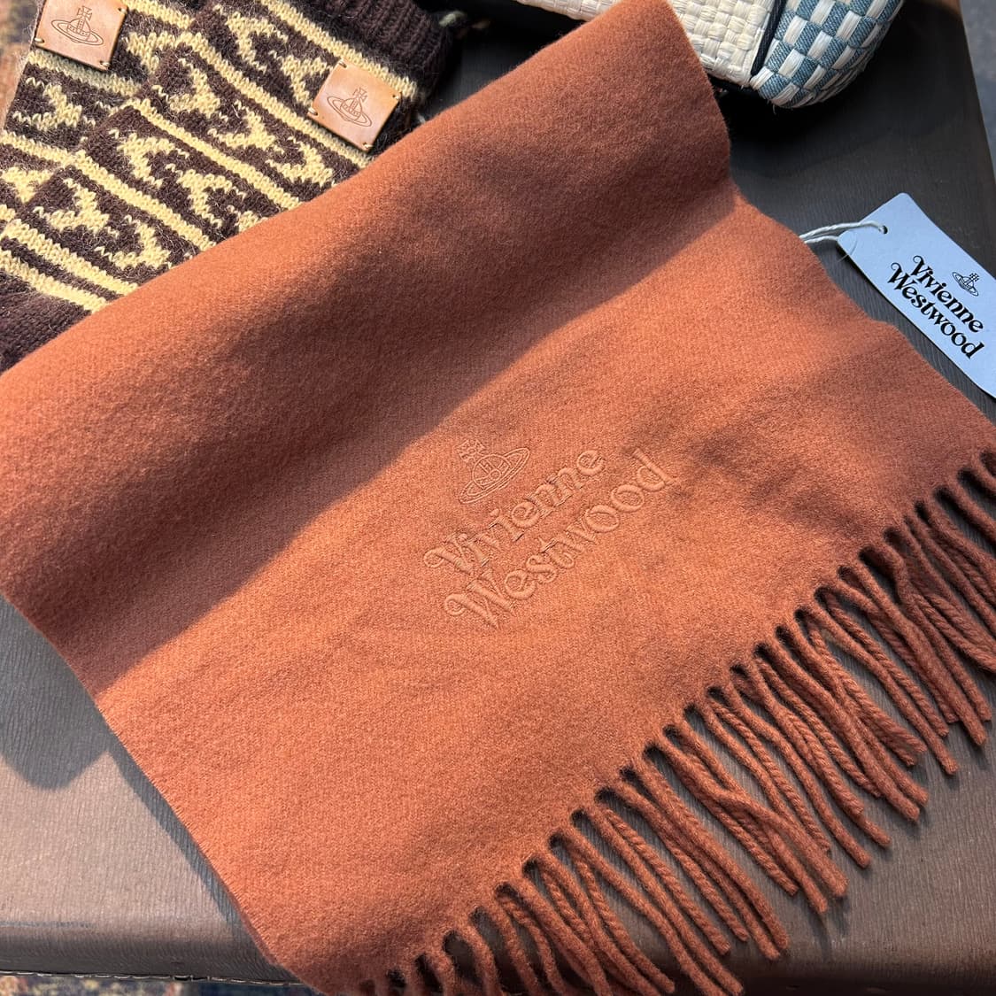 Vivienne Westwood embroidered Muffler 상품이미지1