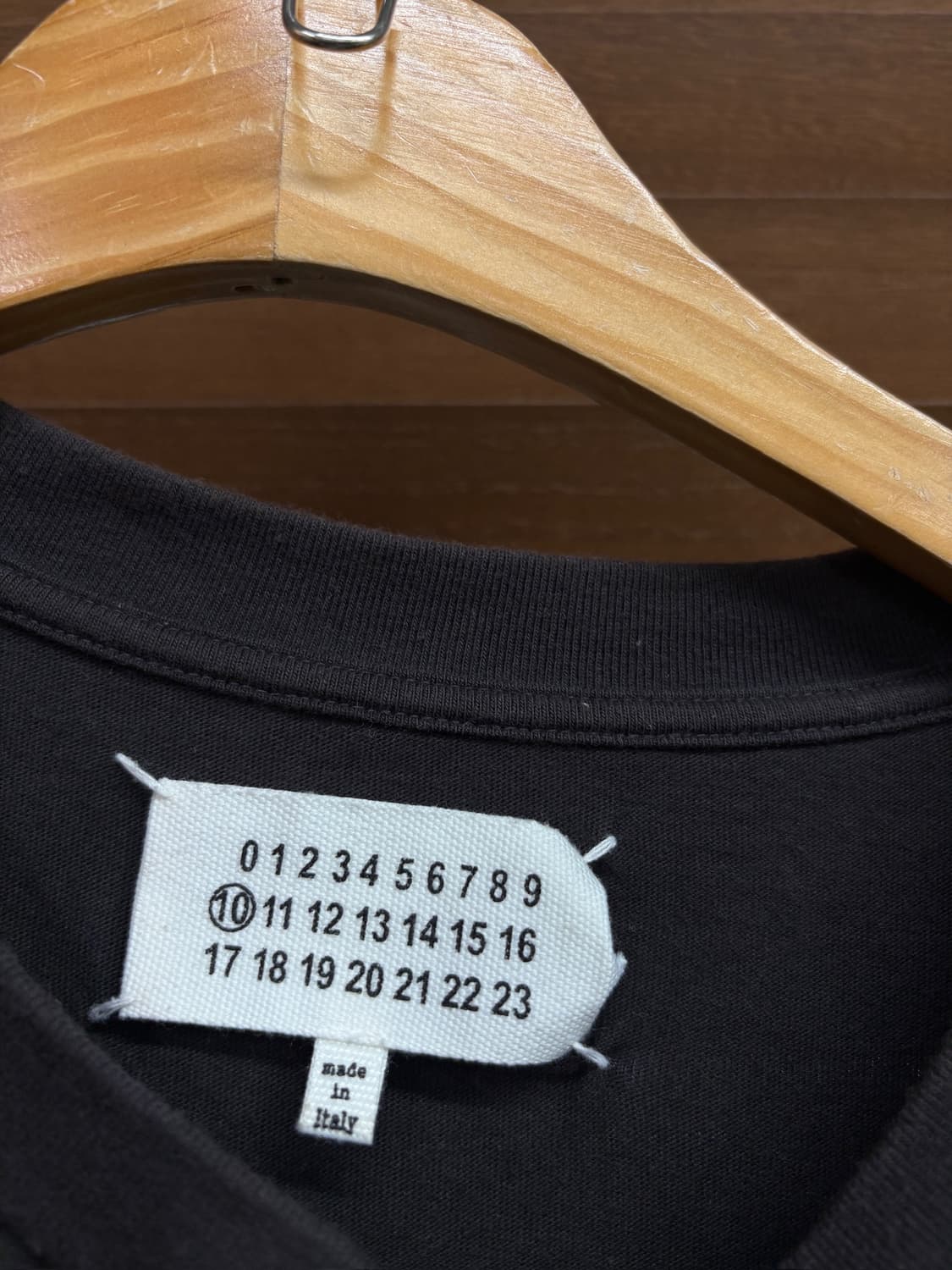 Maison Margiela 메종 마르지엘라 레플리카 패치 반팔 티셔츠 상품이미지4