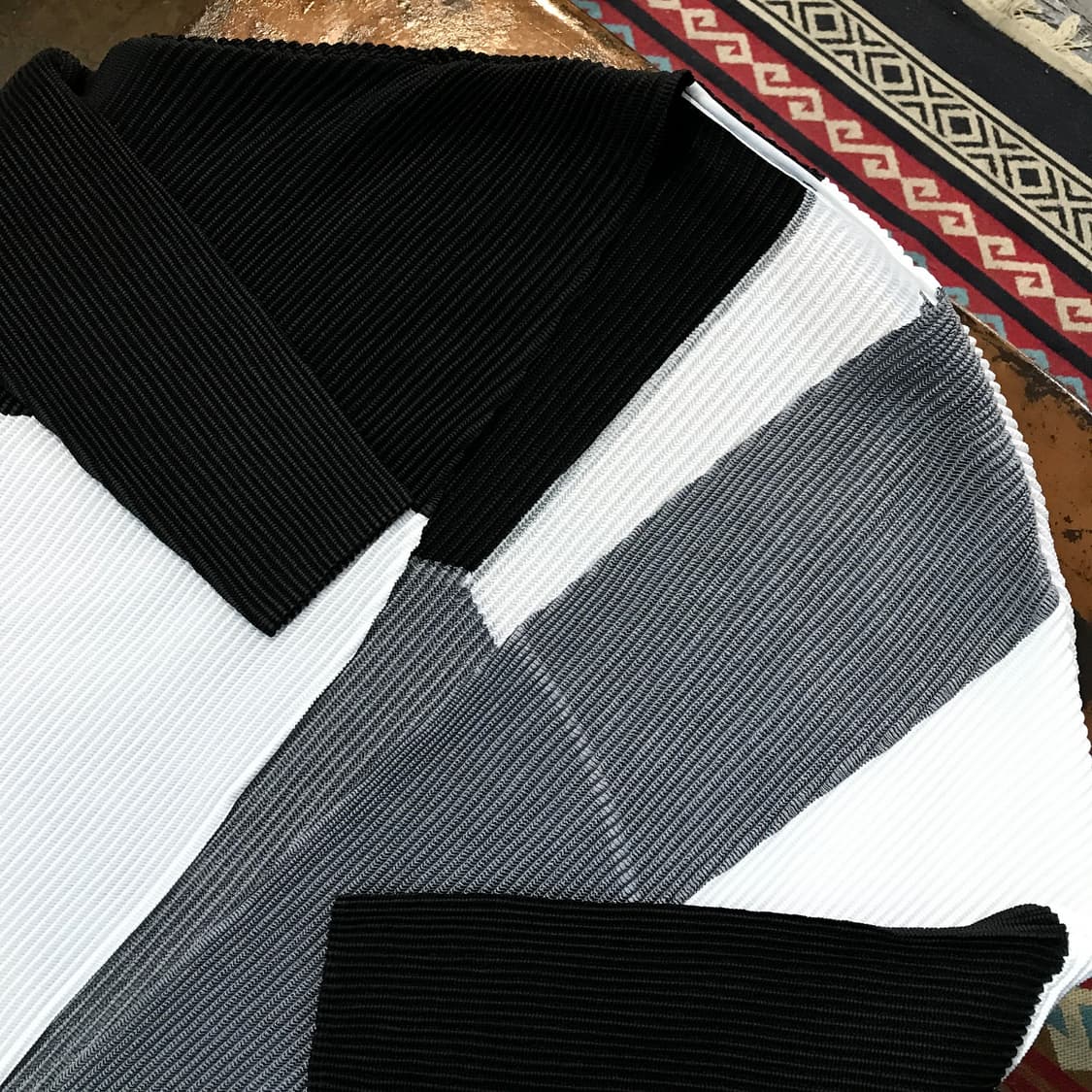 Japan 스피치오 컬러링 플리츠 롱 로브 가디건 여성 프리사이즈 상품이미지3