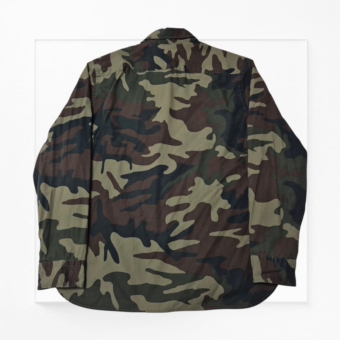 [우주매물🔥] 리바이스 오리지날 원포켓 카모 셔츠 상품이미지2