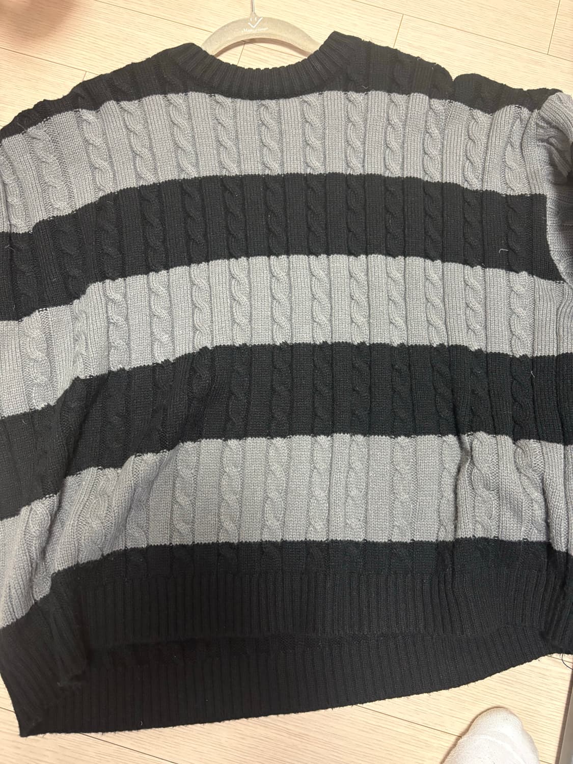 니트 팝니다  상품이미지2