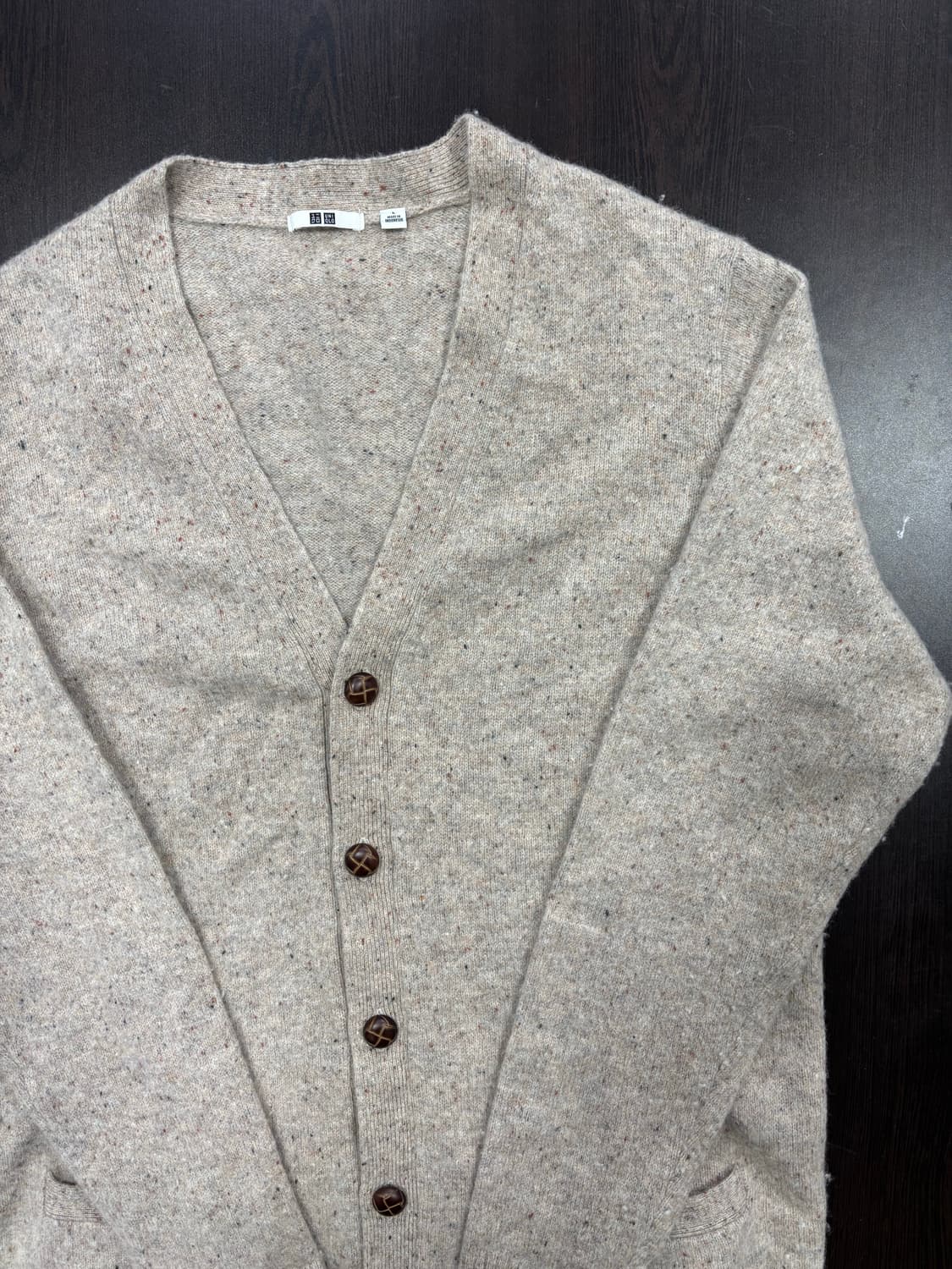 유니클로 브라운 버튼 가디건 상품이미지2