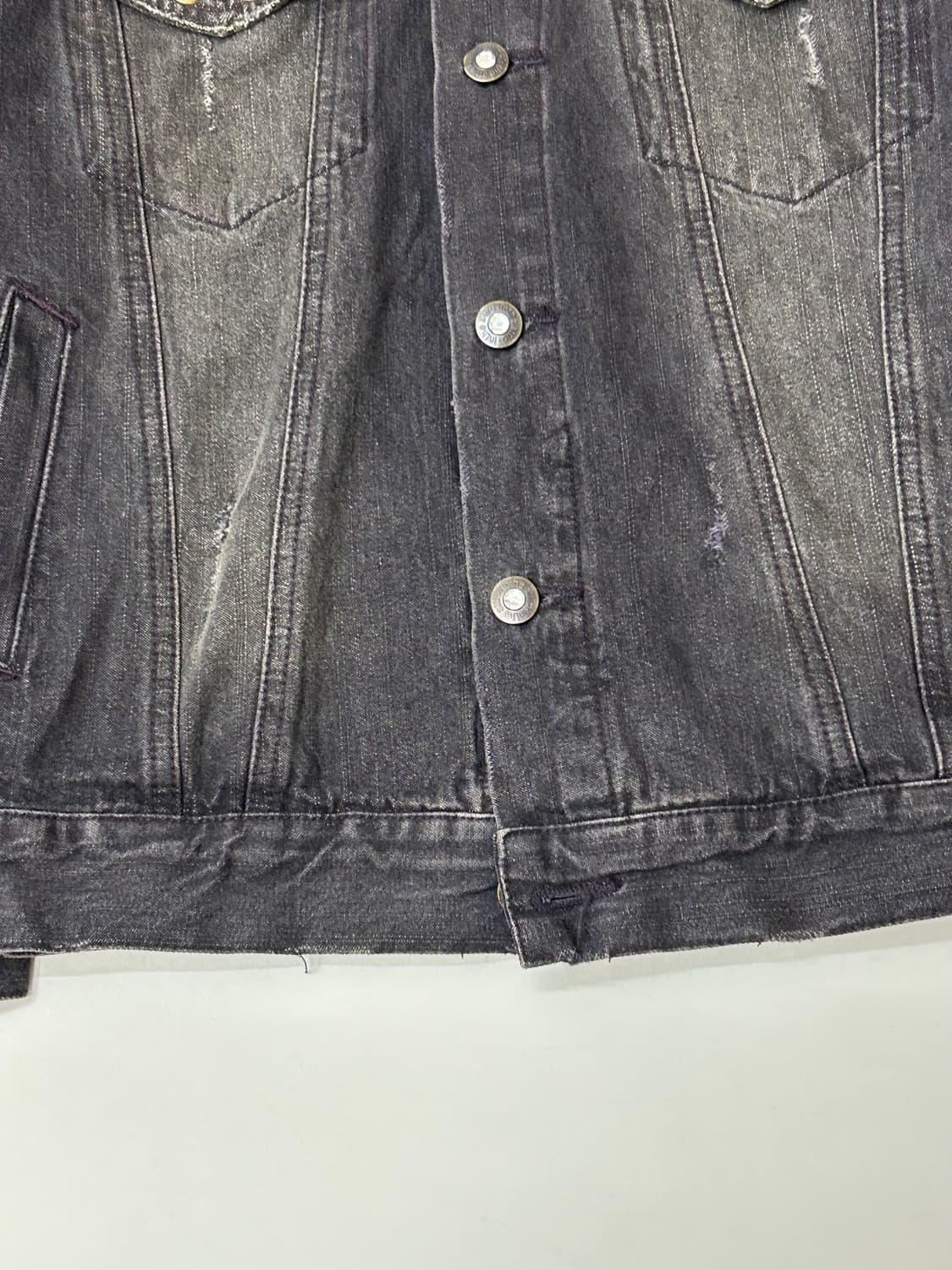 In The Attic 인 디 아틱 링 디테일 흑청자켓 상품이미지5