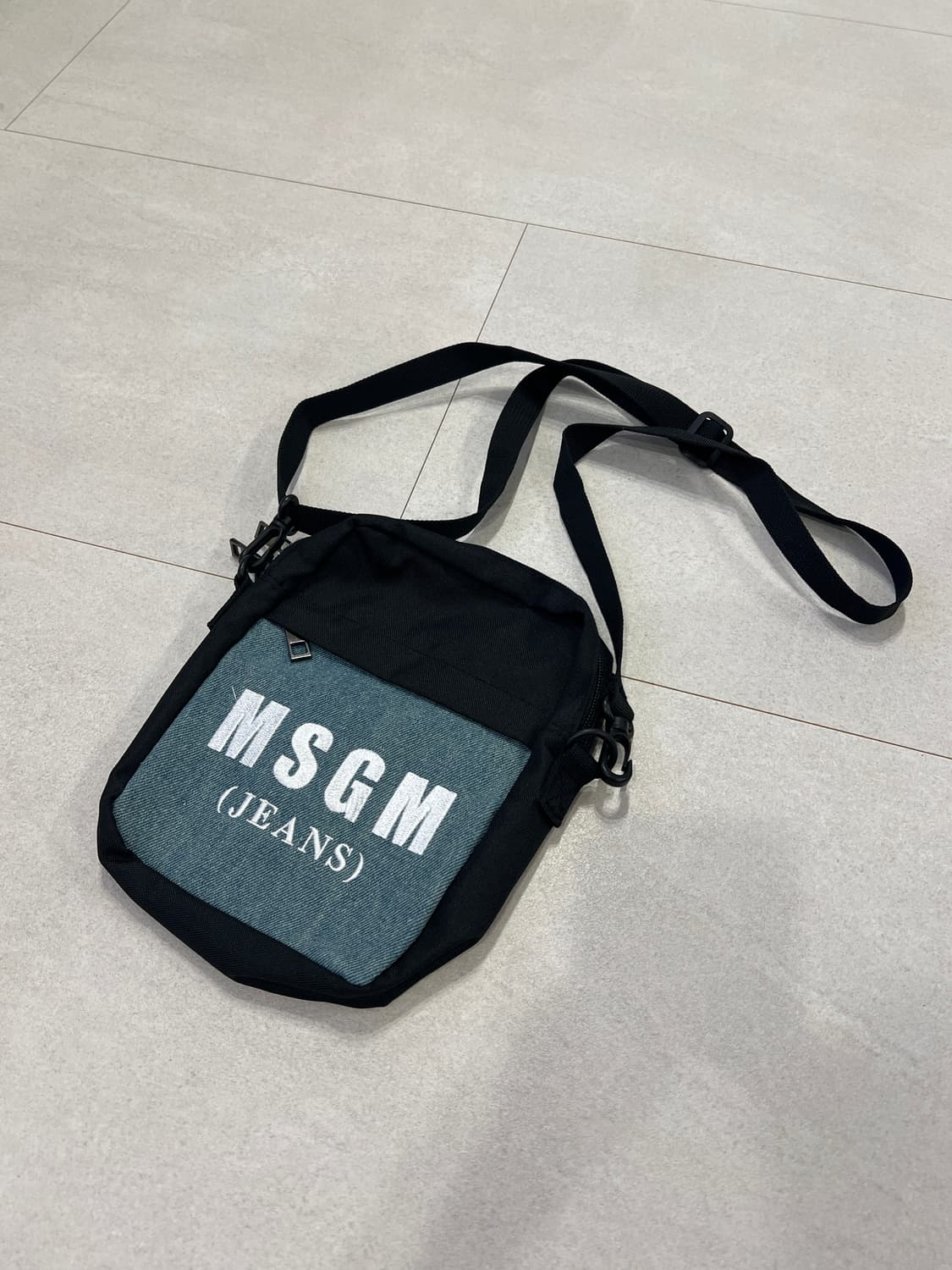 베이프 백팩 & MSGM 미니백 상품이미지3