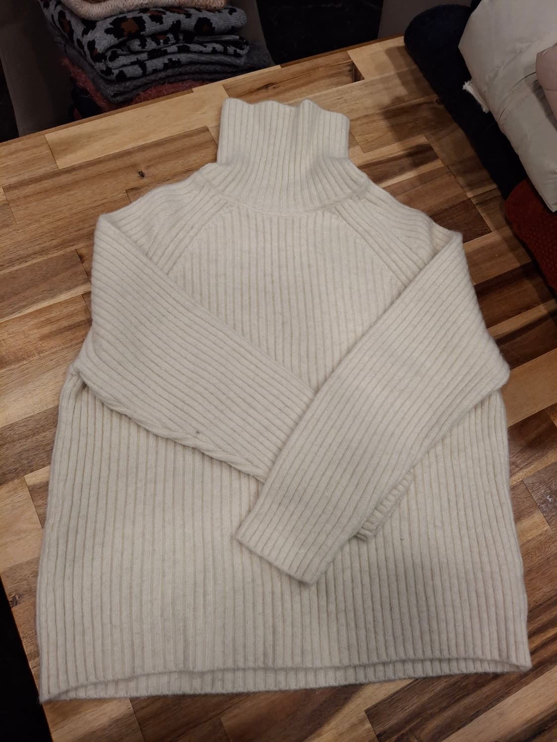 (마지막특가) 러브앤쇼 니트 목폴라 상품이미지2