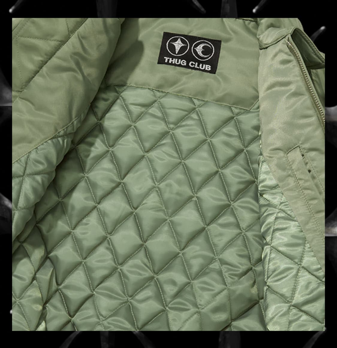 떠그클럽 봄버 패딩 판매합니다 상품이미지3