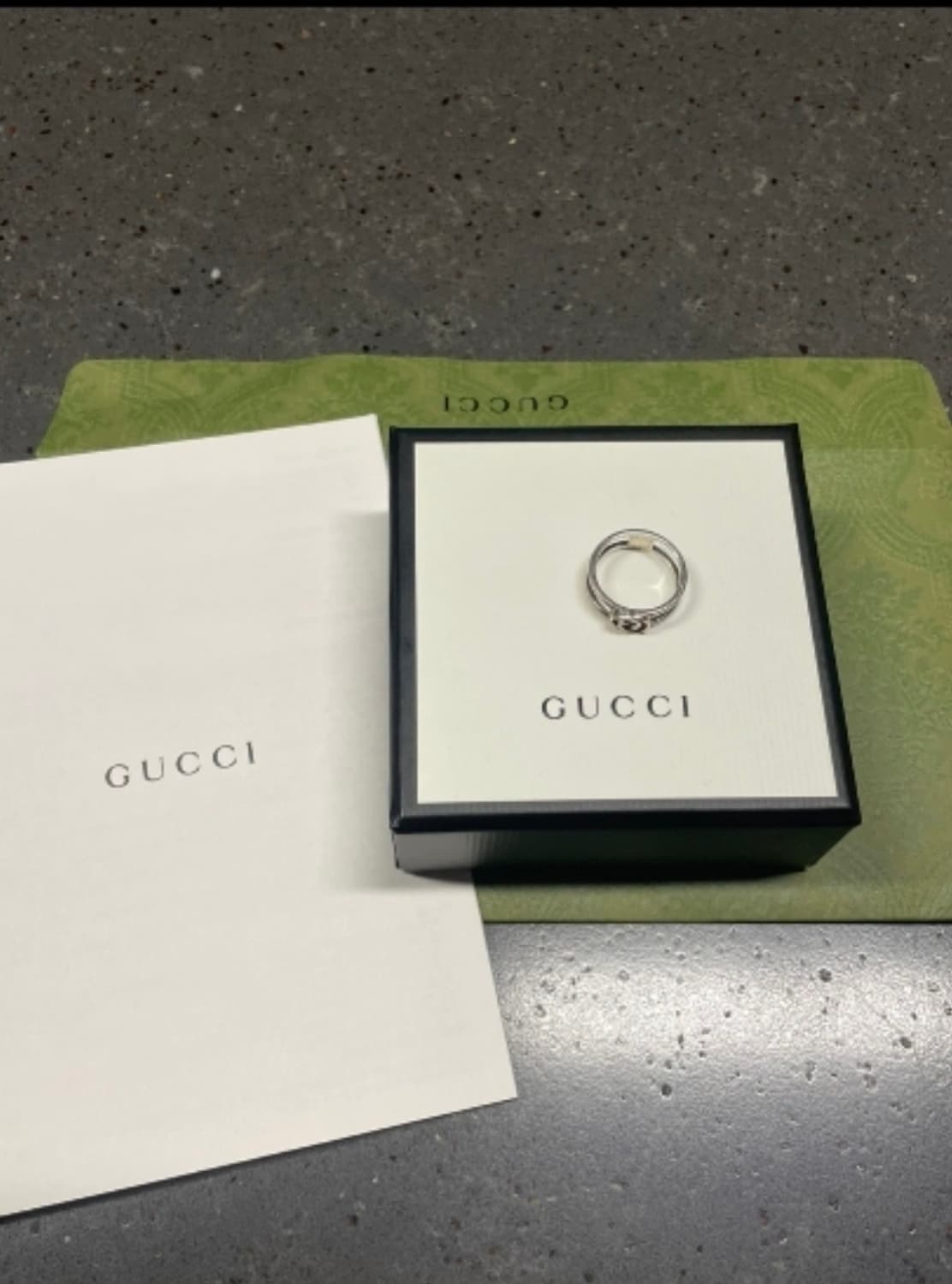 구찌 인더로킹G 씬 오픈밴드 실버 반지  10호 상품이미지1