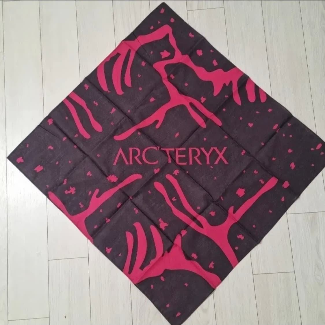 아크테릭스 반다나 손수건 스카프 상품이미지1