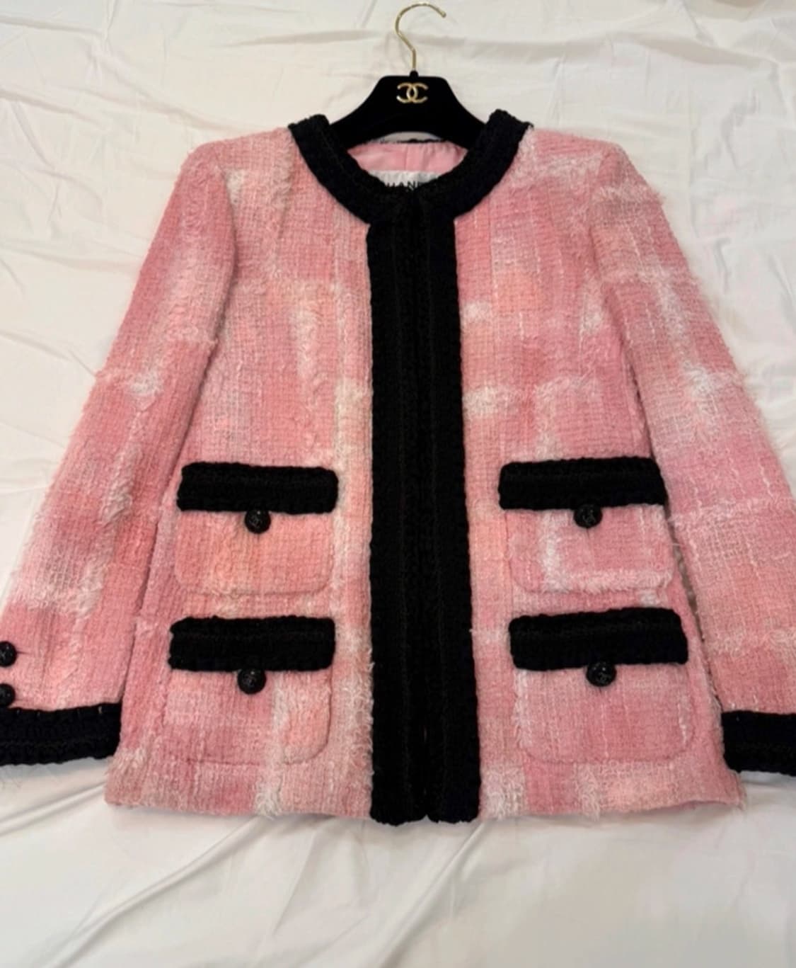 샤넬 트위드 자켓(제니 착용) 상품이미지1