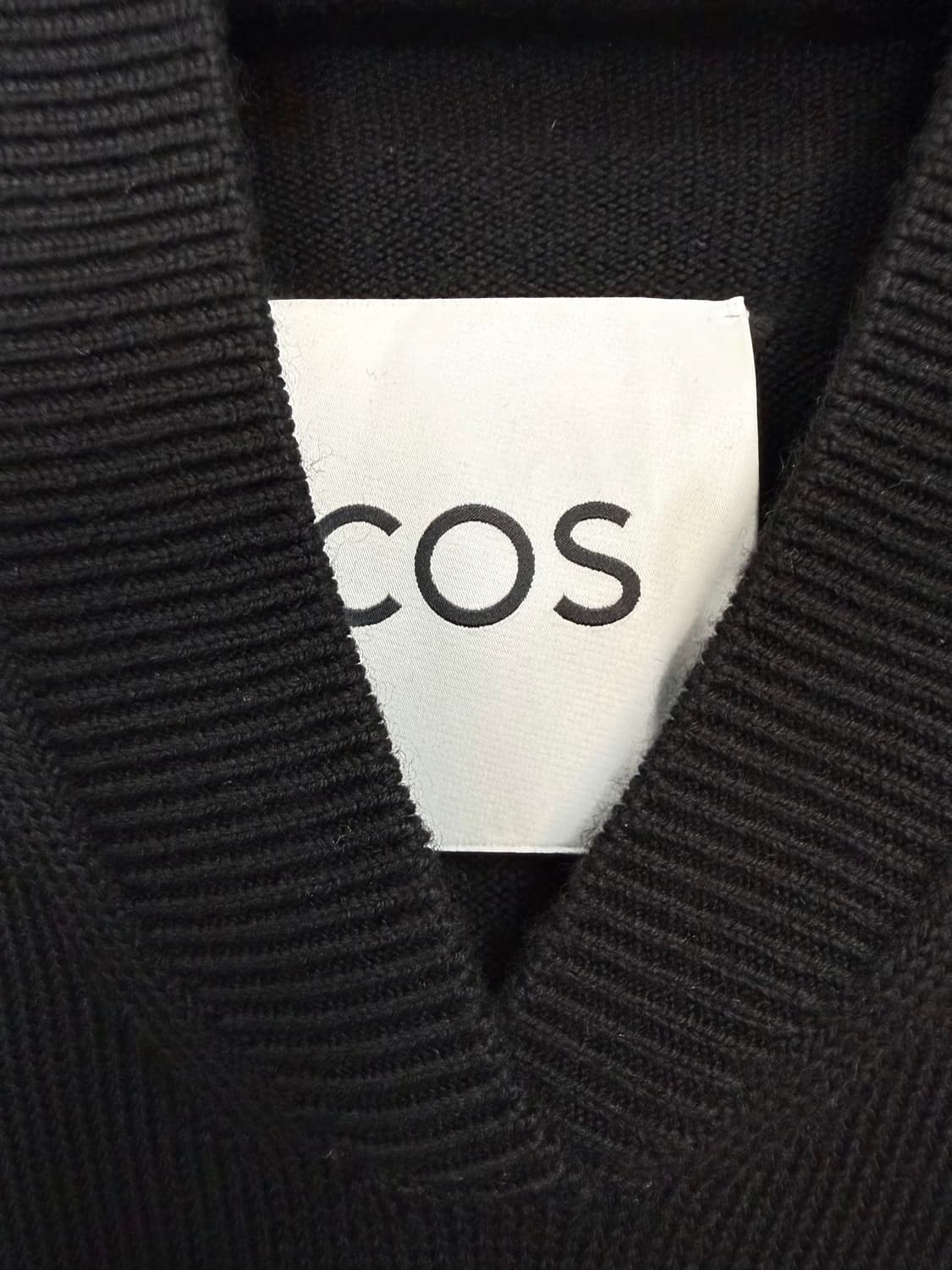 COS 크롭 하이브리드 울100 후디  상품이미지5