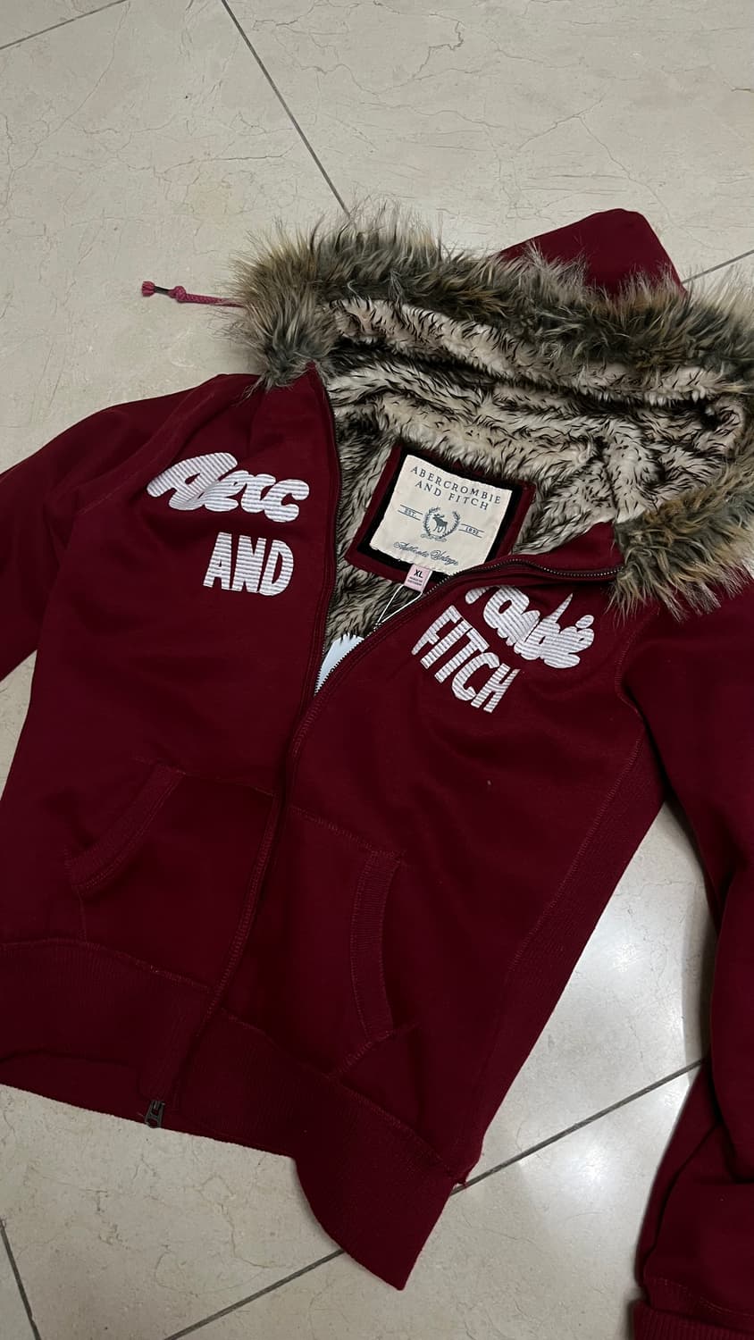 아베크롬비 울프죠 퍼 후드집업 XL (레드, 희귀매물) 상품이미지1