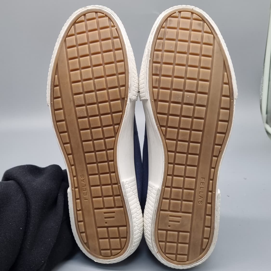 필라스튜디오 남성스니커즈280 상품이미지3