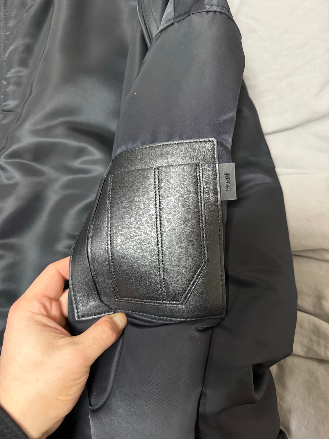 [46] 21FW 준지 시그니처 ma-1 블랙 상품이미지2