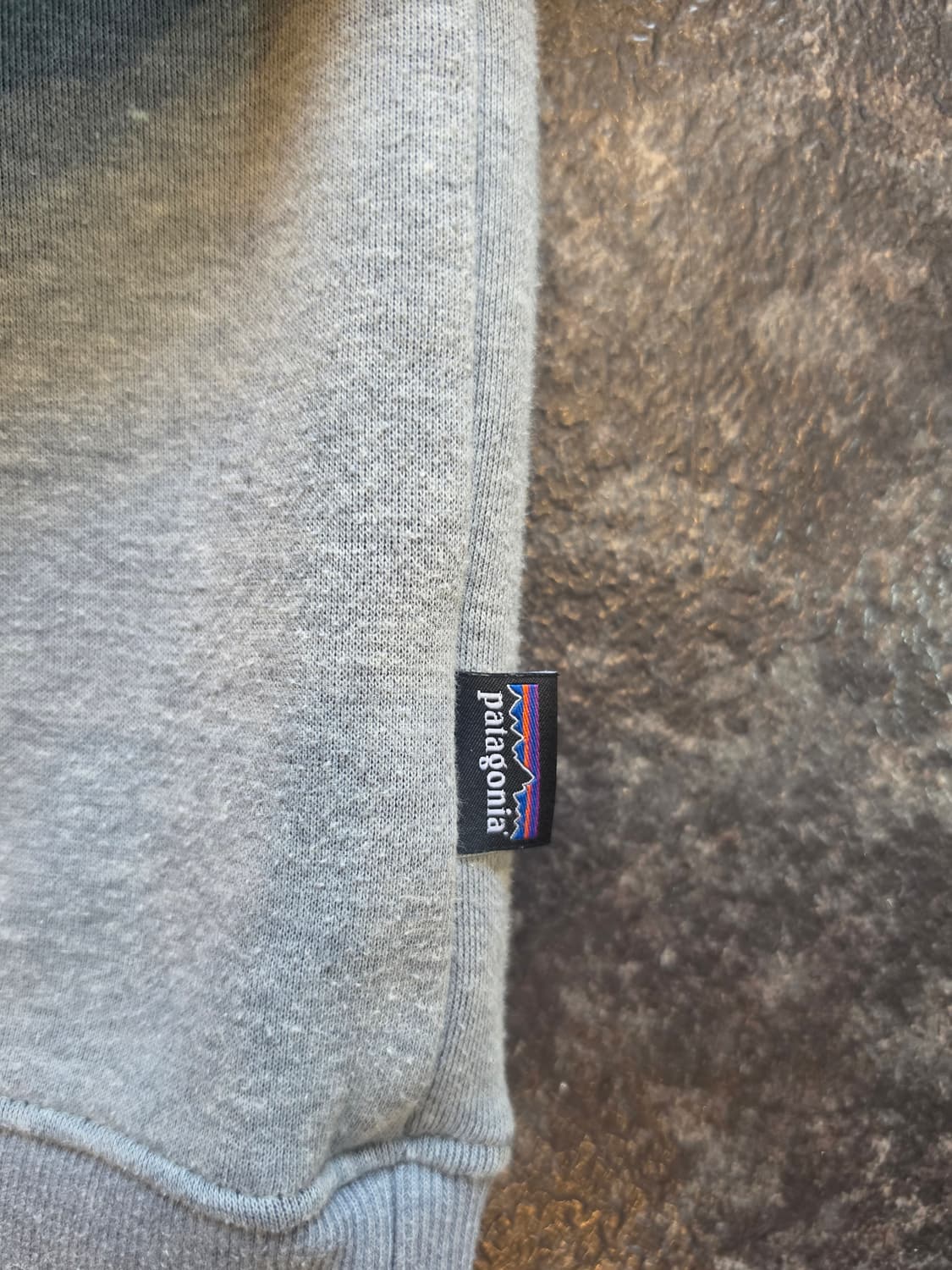 파타고니아 기모 회색 맨투맨 -M 상품이미지3